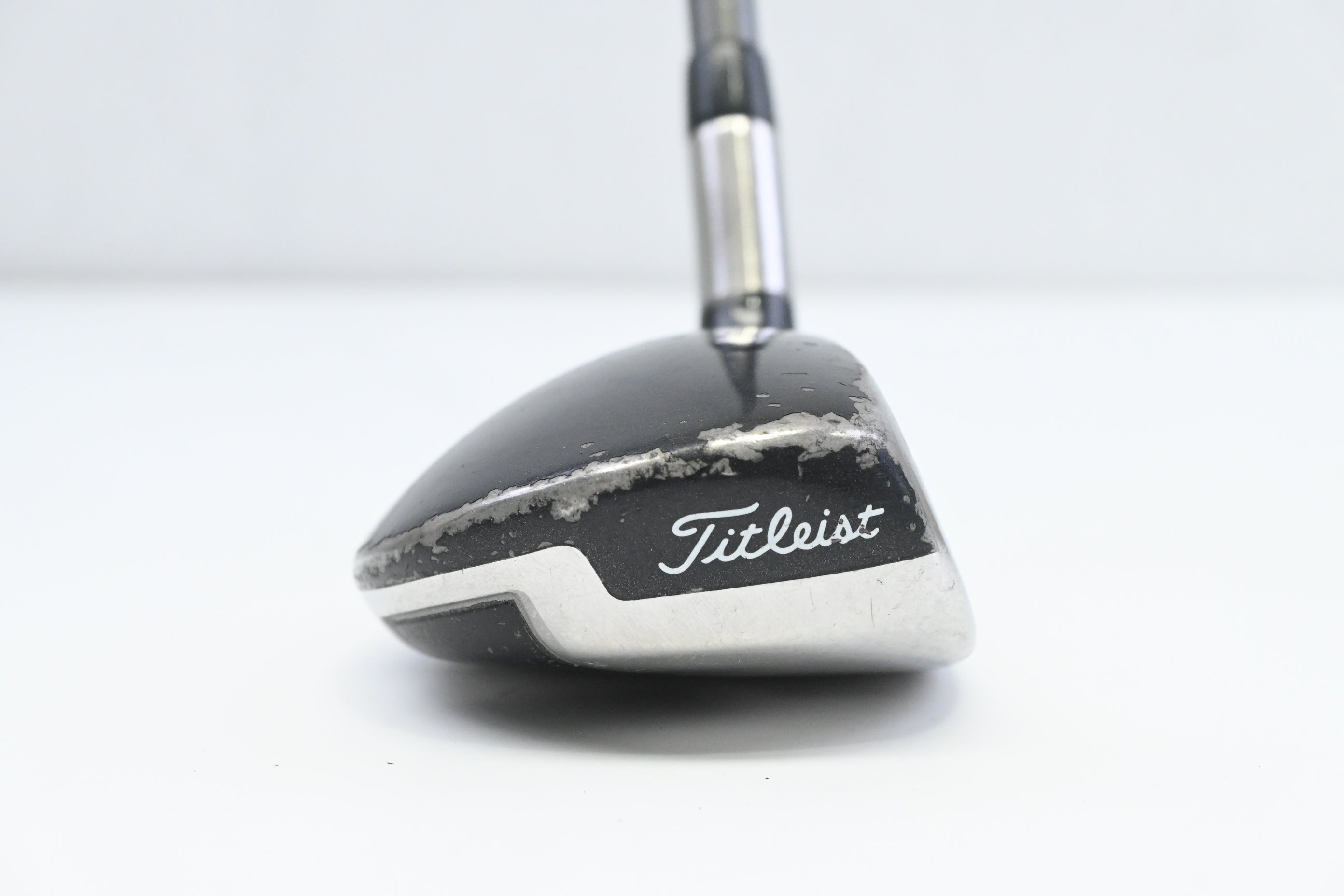 Titleist 909H #4 Hybrid / 24 Degree / Regular Flex Aldila VS Proto 85 Shaft