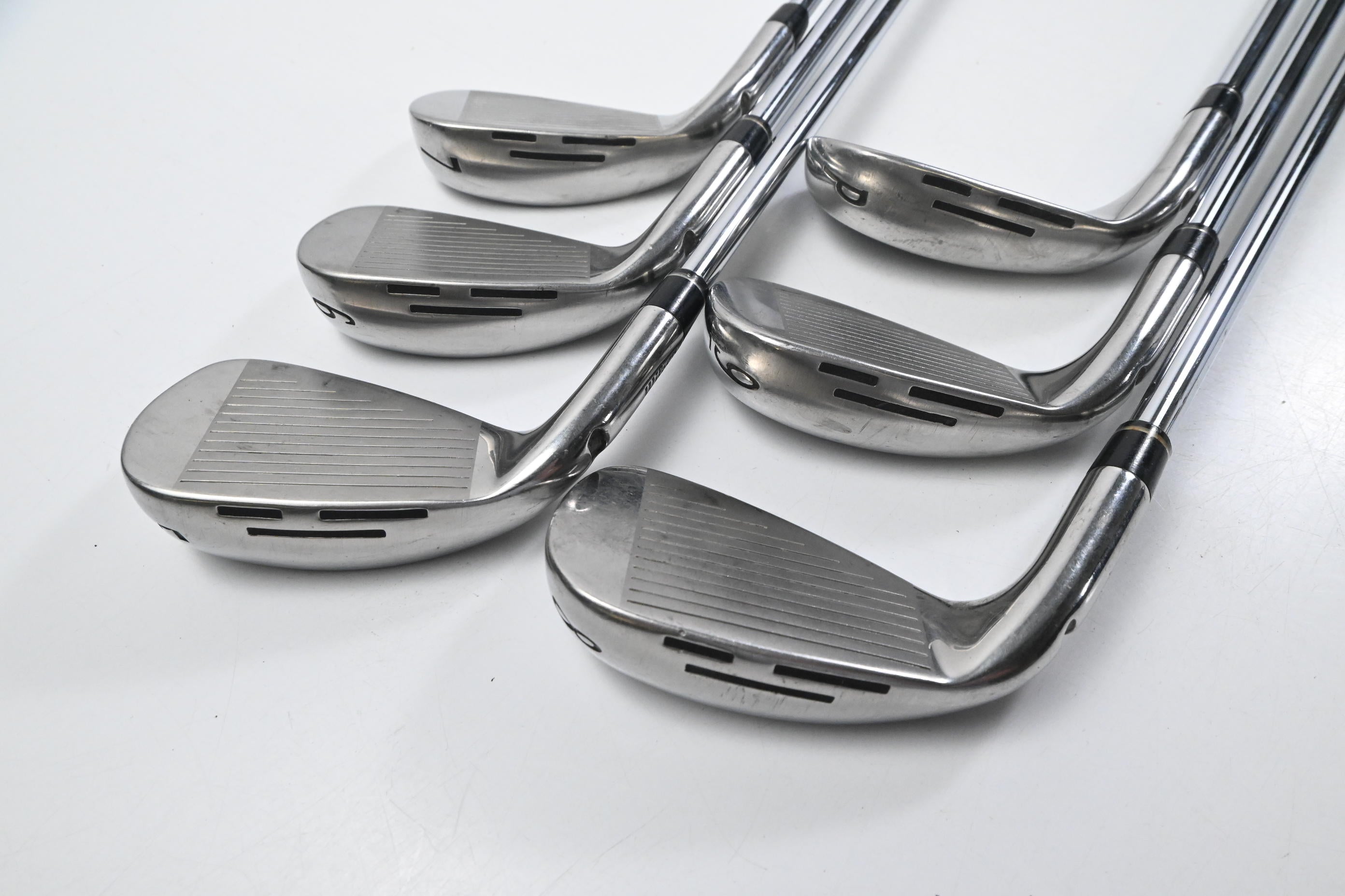Wilson D9 Irons / 5-PW / Regular Flex KBS MAX Ultralite Shafts