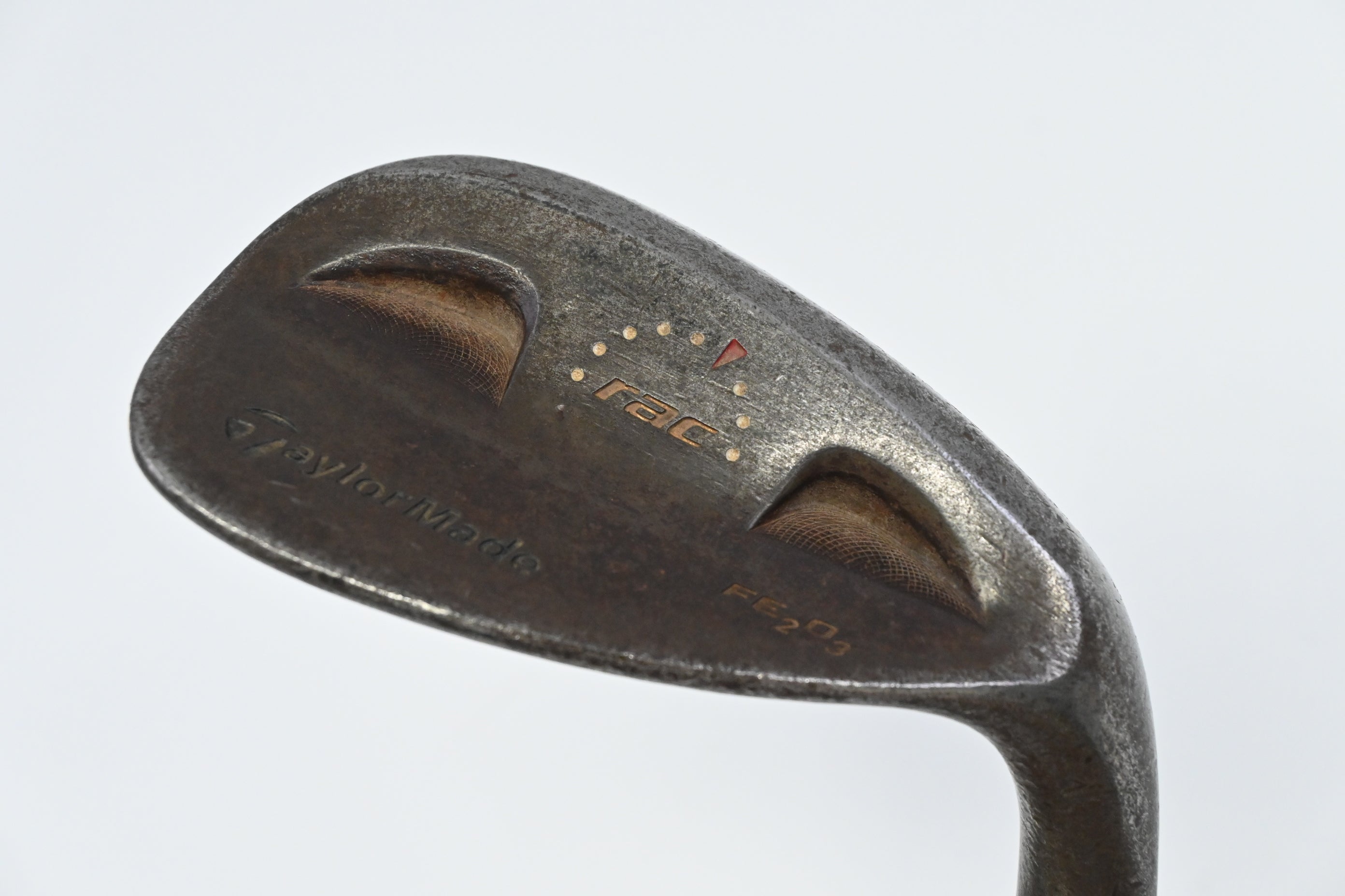 Taylormade RAC Fe2O3 Sand Wedge / 56 Degree / Wedge Flex Dynamic Gold Shaft