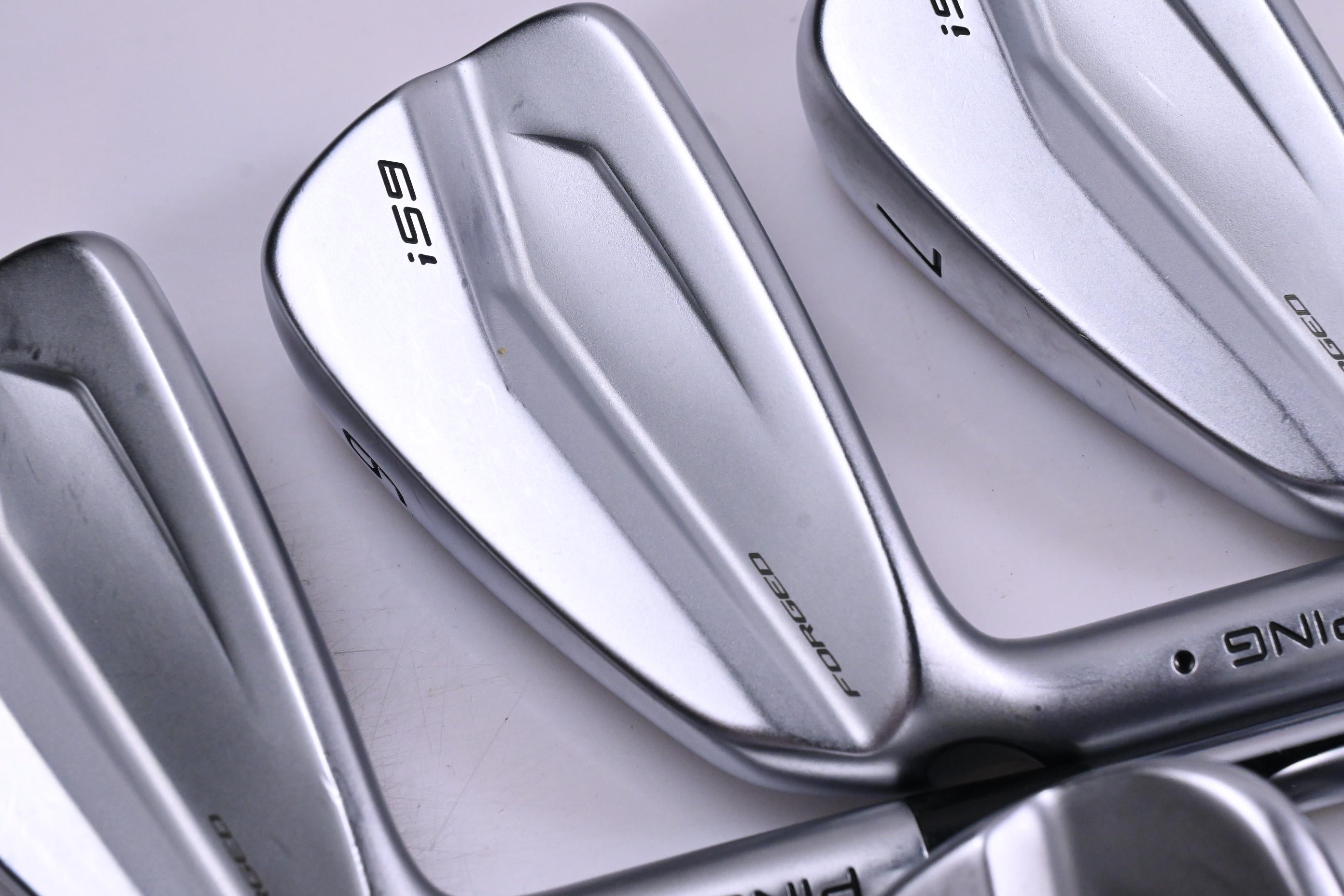 Left Hand Ping i59 Irons / 5-PW / Black Dot / Stiff Flex N.S.Pro Modus³ Tour 105