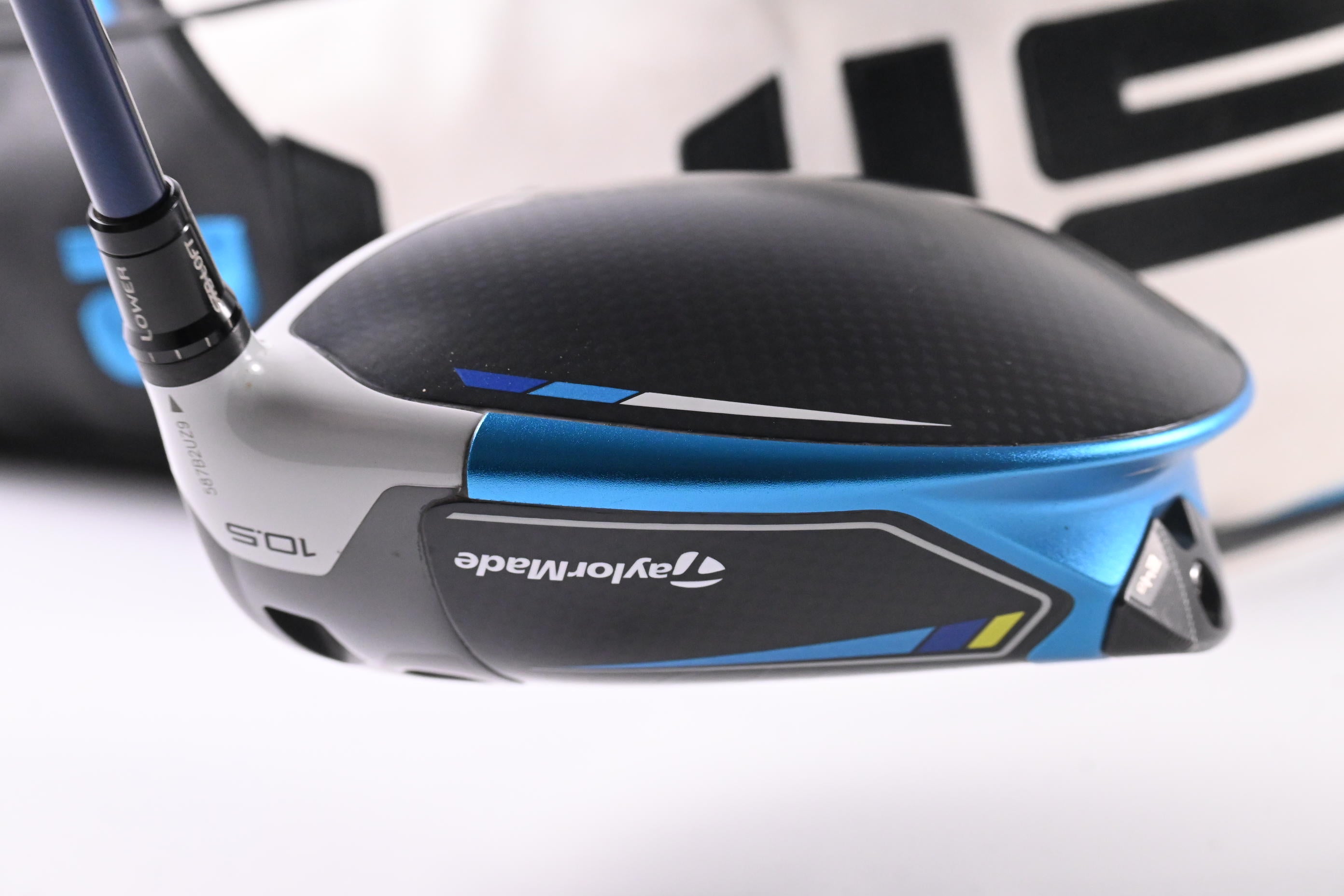 Taylormade SIM2 Max Driver / 10.5 Degree / Stiff Flex Ventus Blue 5 Shaft