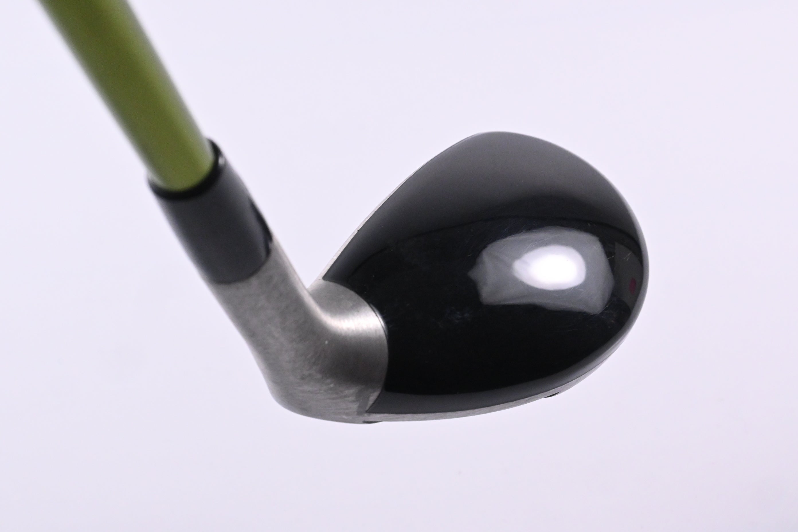 Titleist 585.H #3 Hybrid / 19 Degree / Stiff Flex Aldila NV Green 85 Shaft