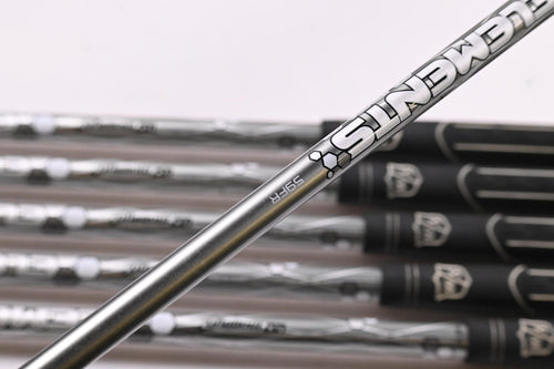 Wilson D200 Irons / 5-PW / Regular Flex UST Elements Chrome 59 Shafts