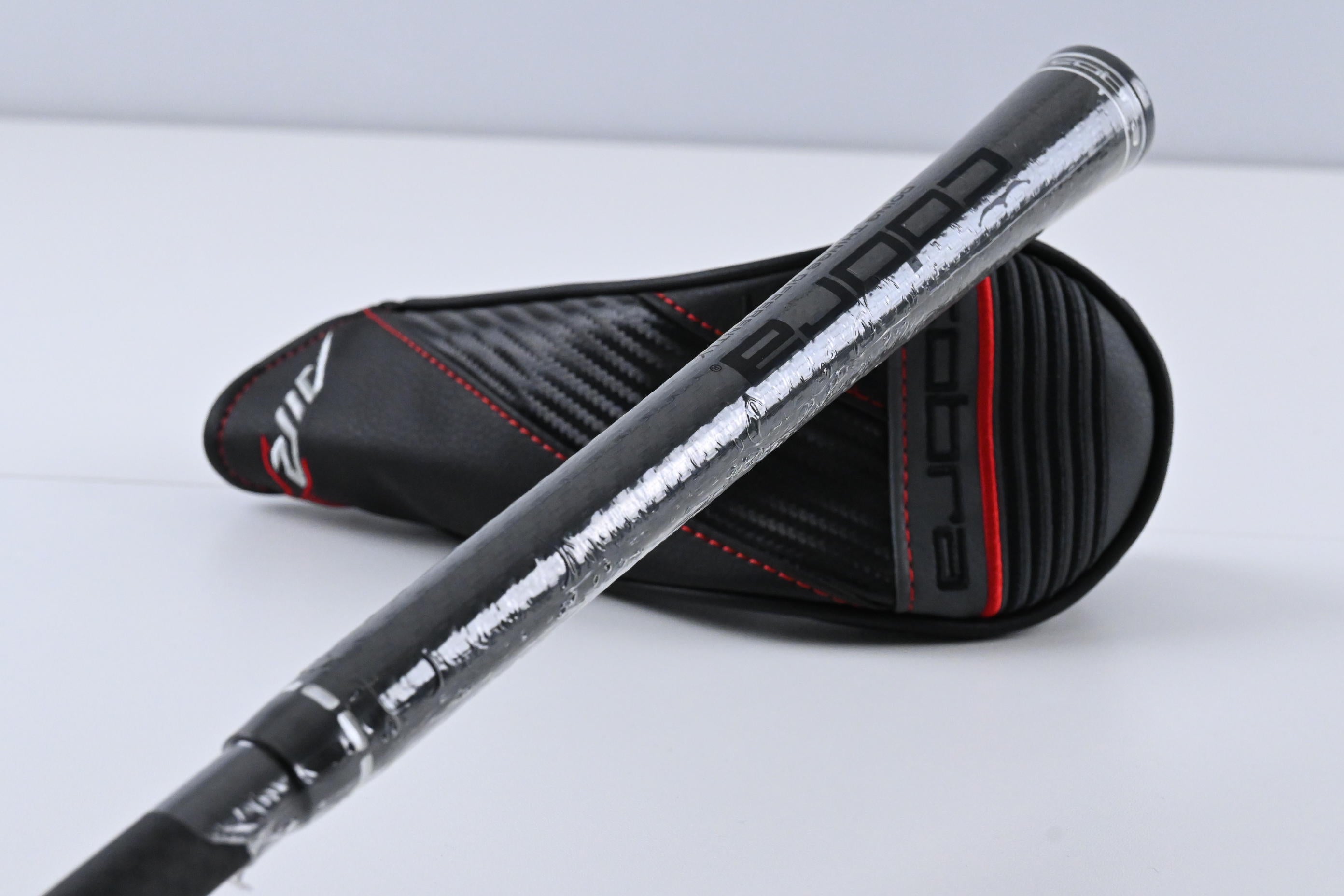 Cobra Air-X #6 Hybrid / 28 Degree / Senior Flex Cobra Ultralite 45 Shaft