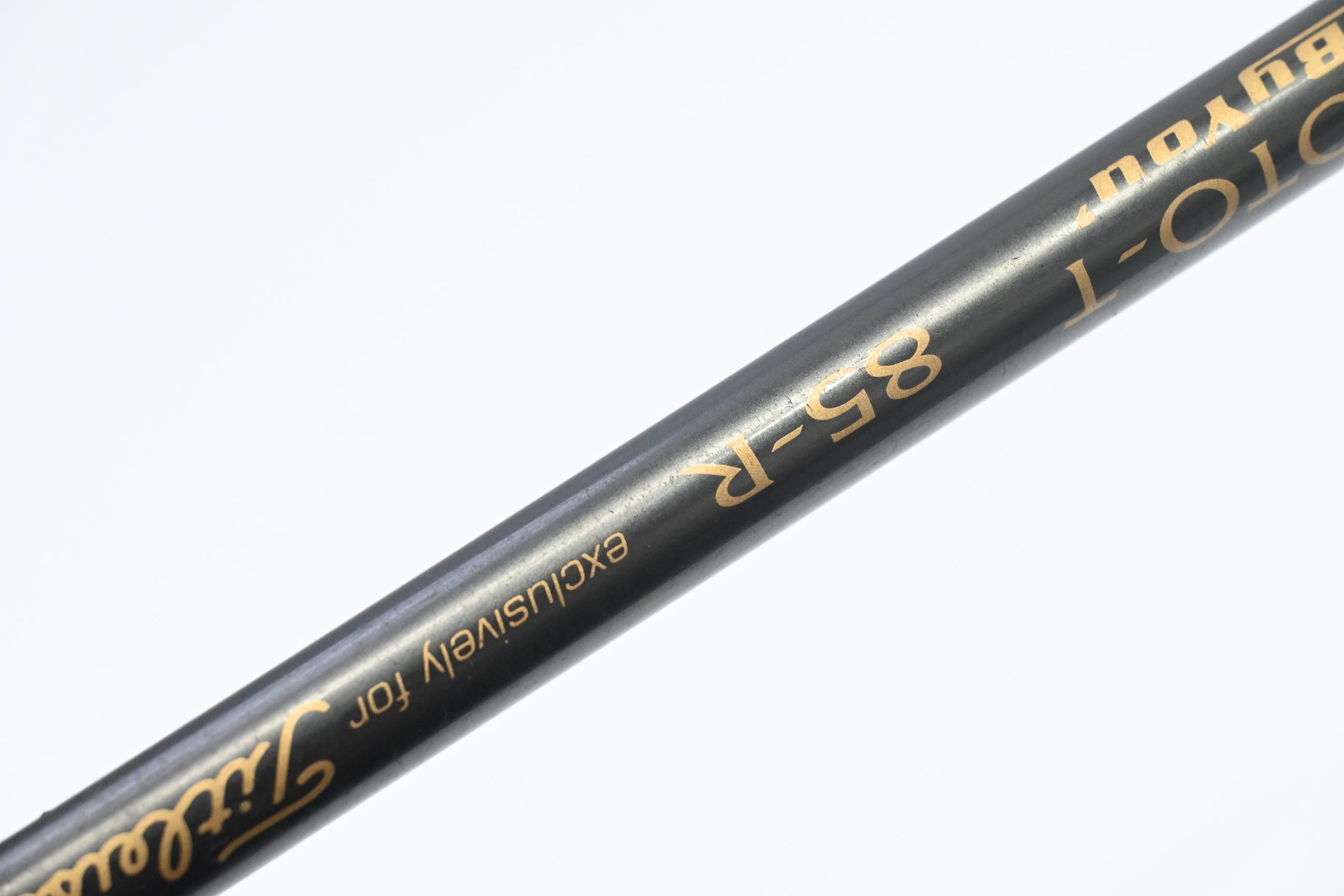 Titleist 909H #4 Hybrid / 24 Degree / Regular Flex Aldila VS Proto 85 Shaft