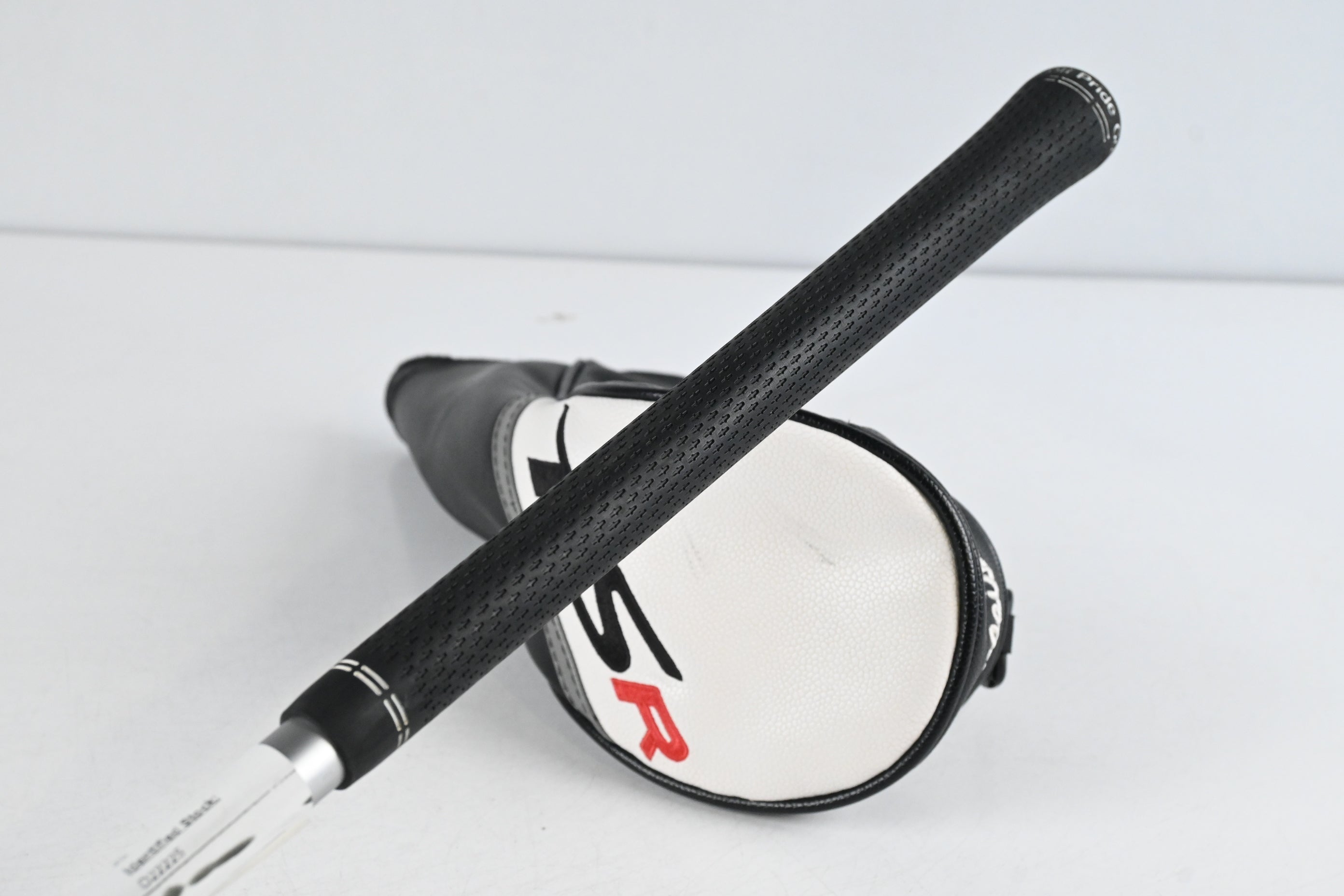 Left Hand Titleist TSR1 #5 Wood / 18 Degree / Regular Flex MMT Speedmesh 40