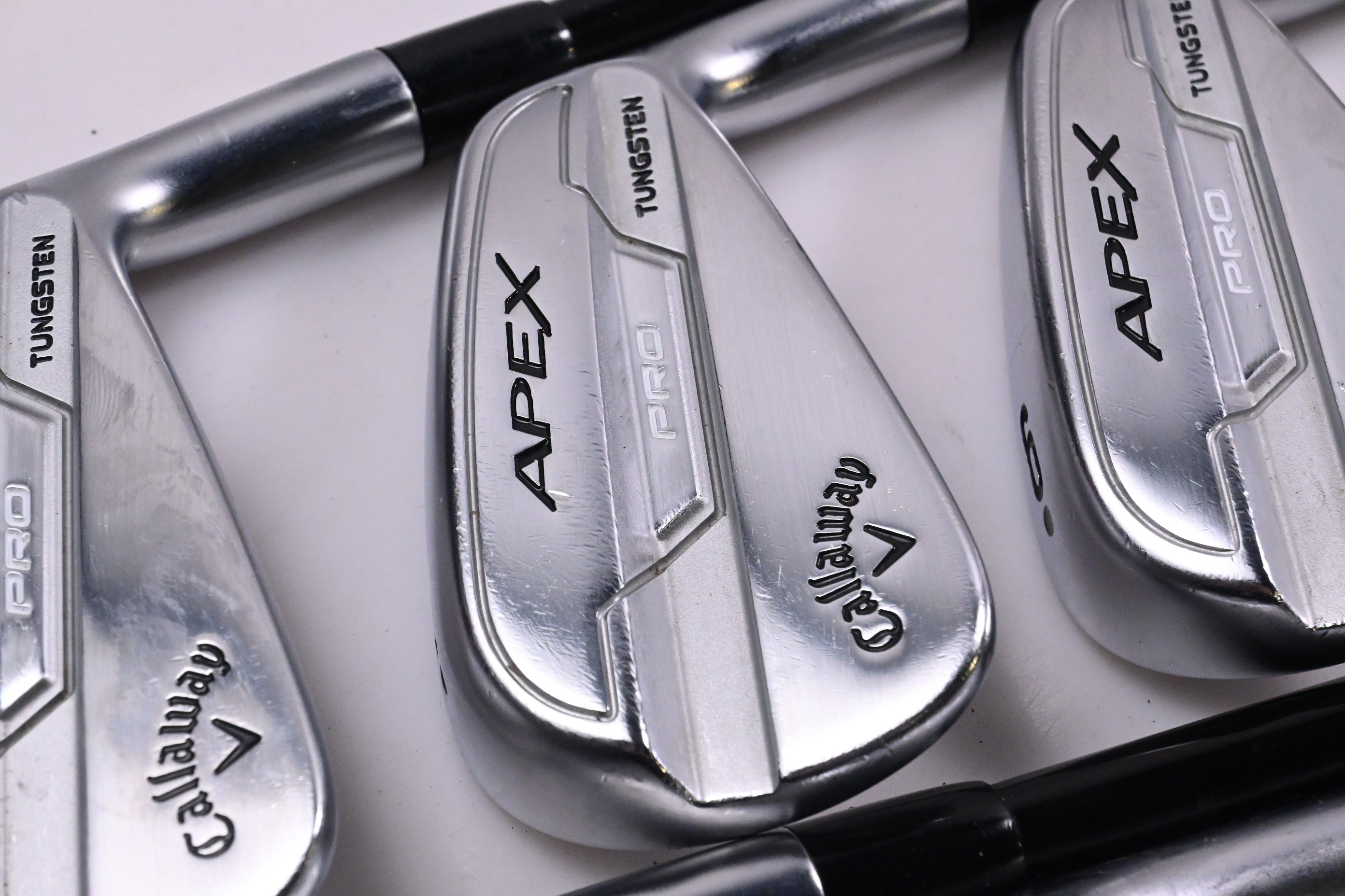 Callaway Apex Pro 21 Irons / 4-PW+AW / Stiff Flex MMT 95 Shafts