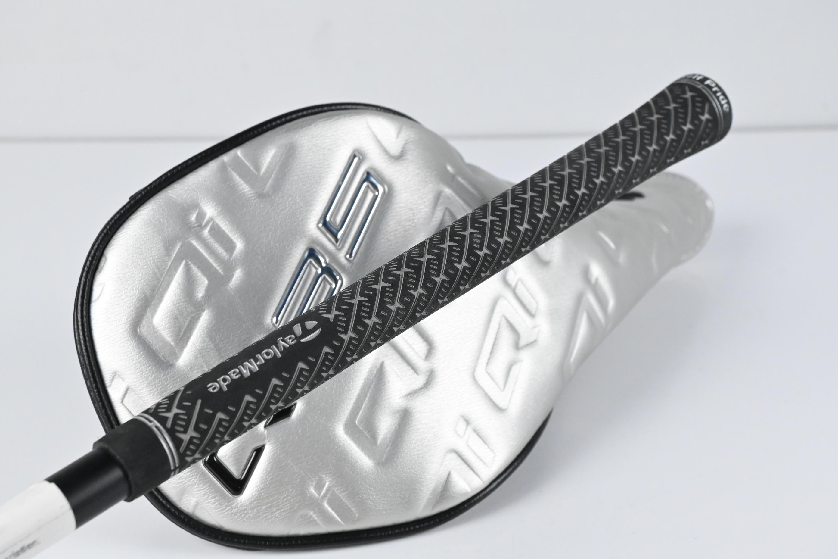 Taylormade Qi35 Max Driver / 9 Degree / Stiff Flex Fujikura AirSpeeder 50 Shaft