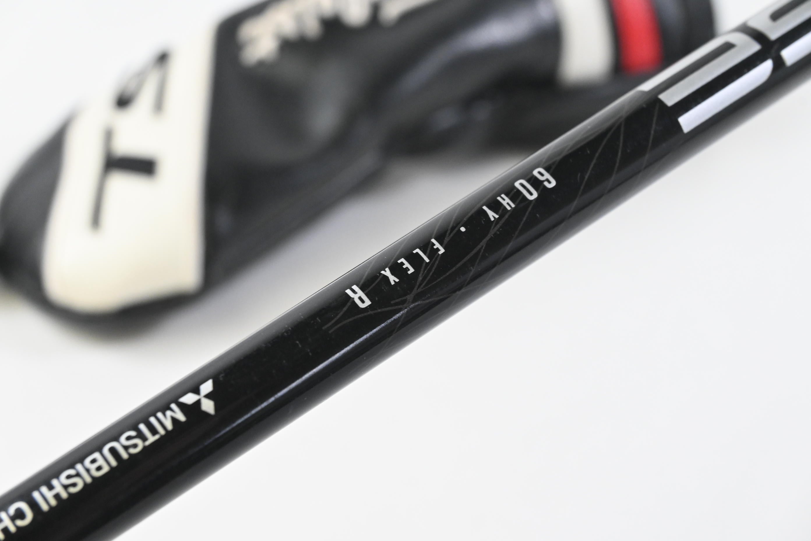 Titleist TS2 #3 Hybrid / 19 Degree / Regular Flex Kuro Kage 60 Shaft