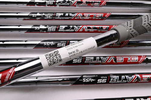 Taylormade SIM2 Max Irons / 4-PW+GW+SW / Regular Flex Elevate 95 Shafts