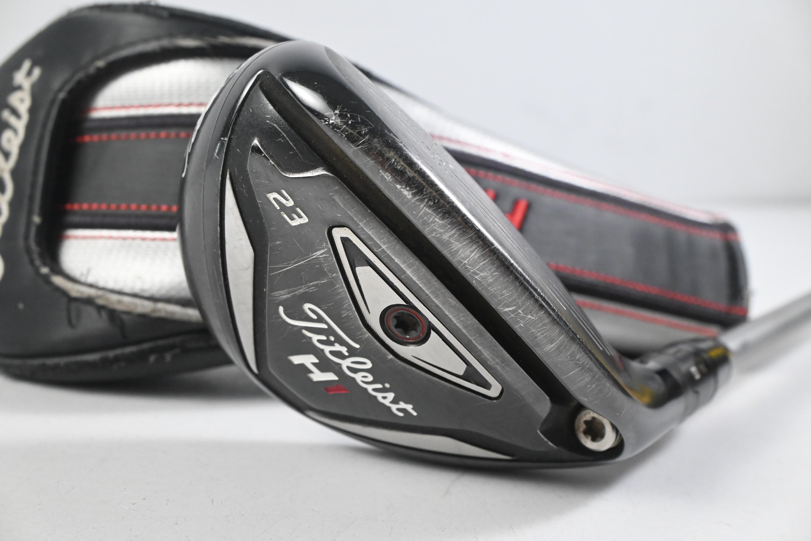 Titleist 816 H1 #4 Hybrid / 23 Degree / Regular Flex Diamana M+ Red 60 Shaft