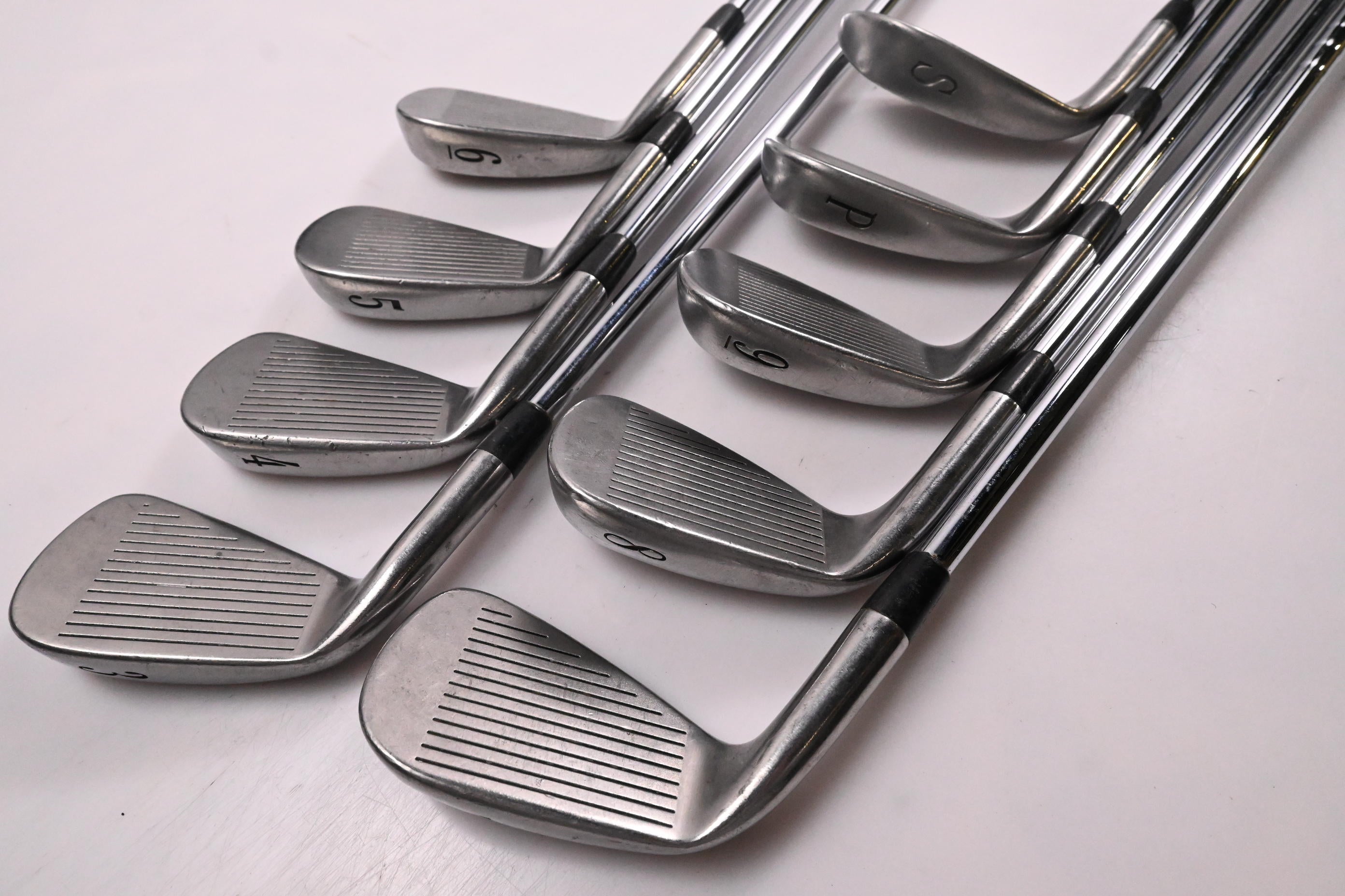 Titleist DCI 981 SL Irons / 3-PW+SW / Regular Flex Release Shafts