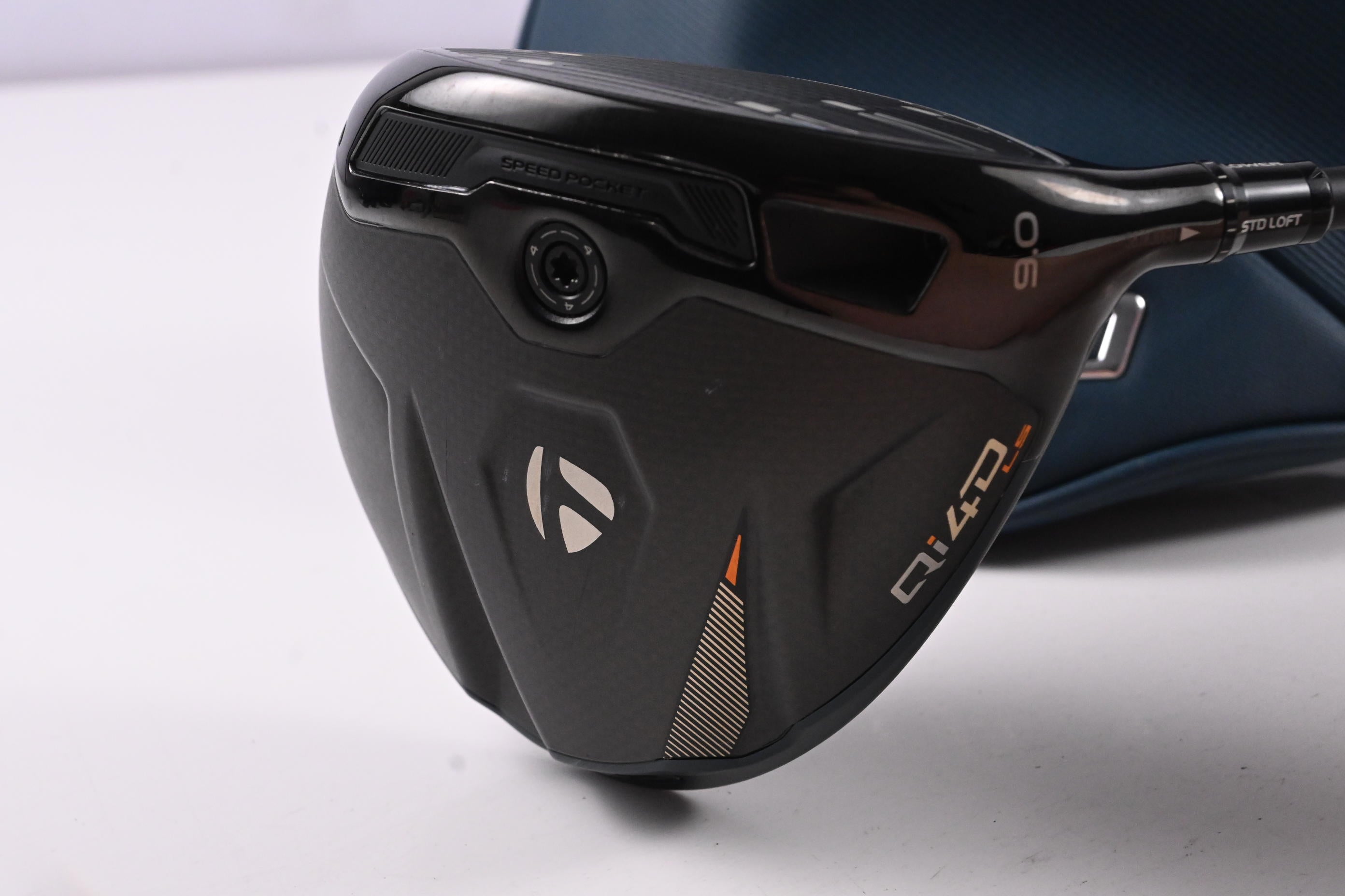Taylormade Qi4D LS Driver / 9 Degree / X-Flex Reax Red 60 Shaft
