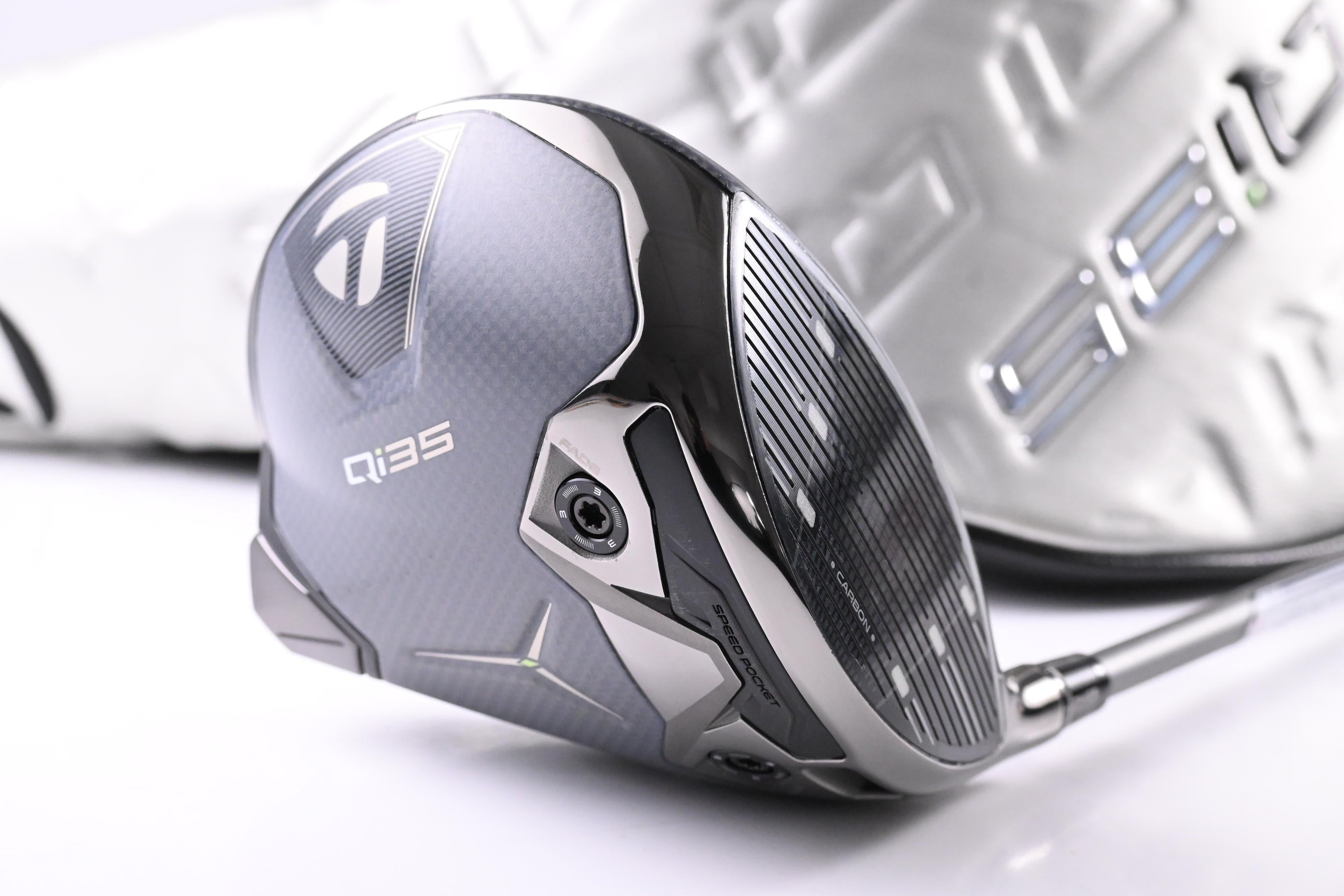 Taylormade Qi35 LS Driver / 9 Degree / Regular Flex Fujikura Air Speeder 50