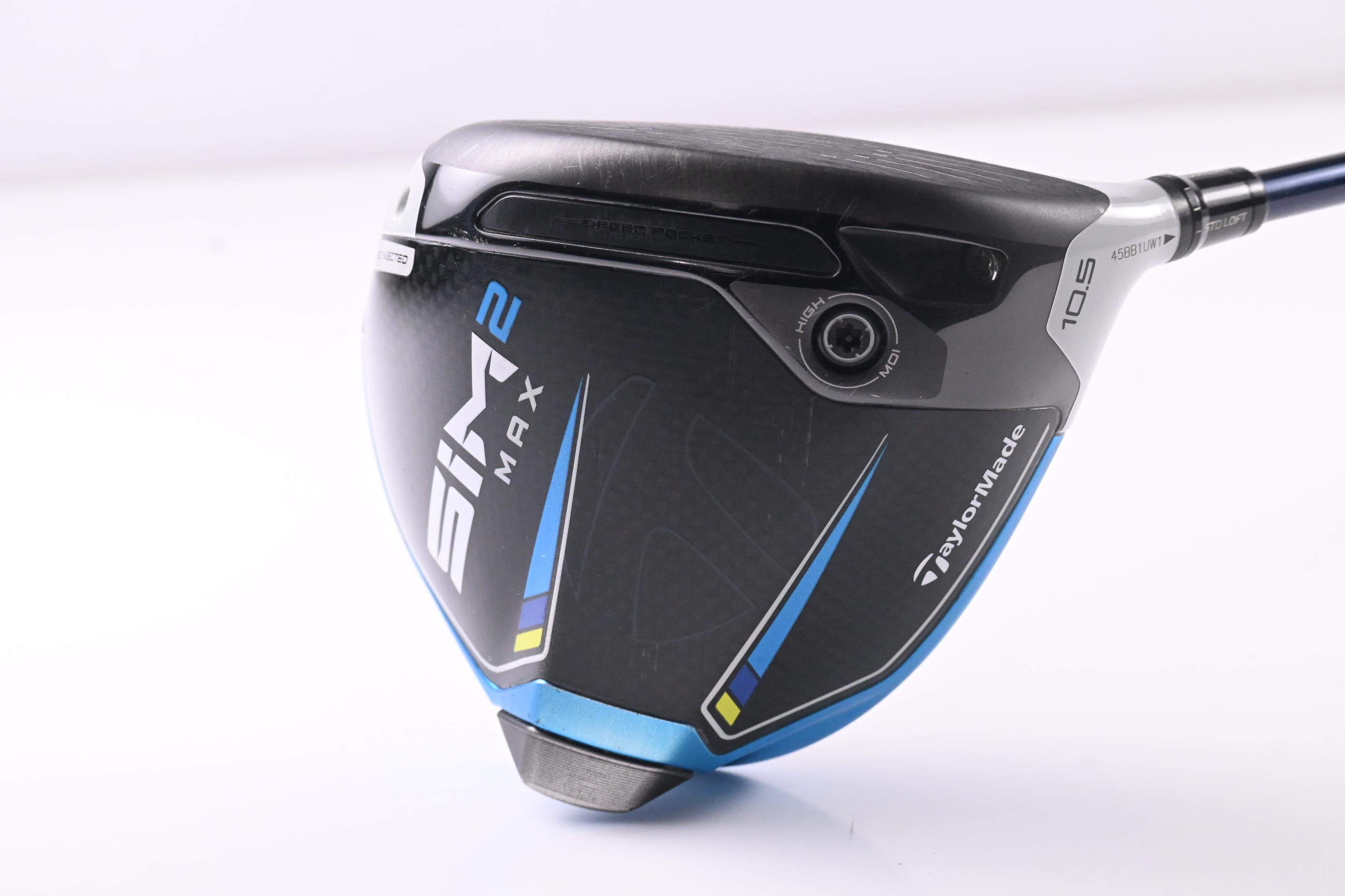 Taylormade SIM2 Max Driver / 10.5 Degree / Regular Flex Fujikura Ventus Blue 5