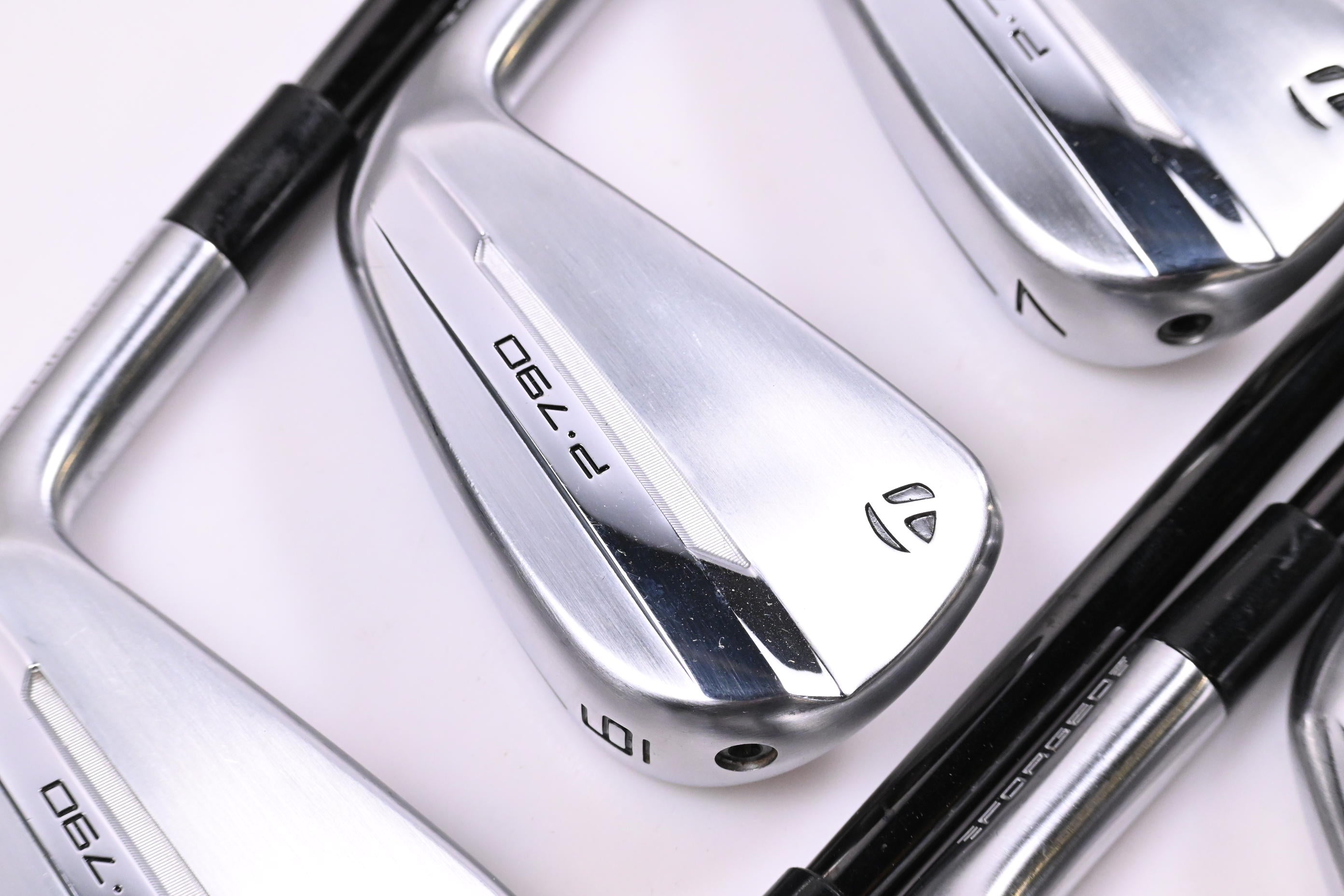 Taylormade P790 2025 Irons / 5-PW+GW / Stiff Flex KBS Tour Shafts