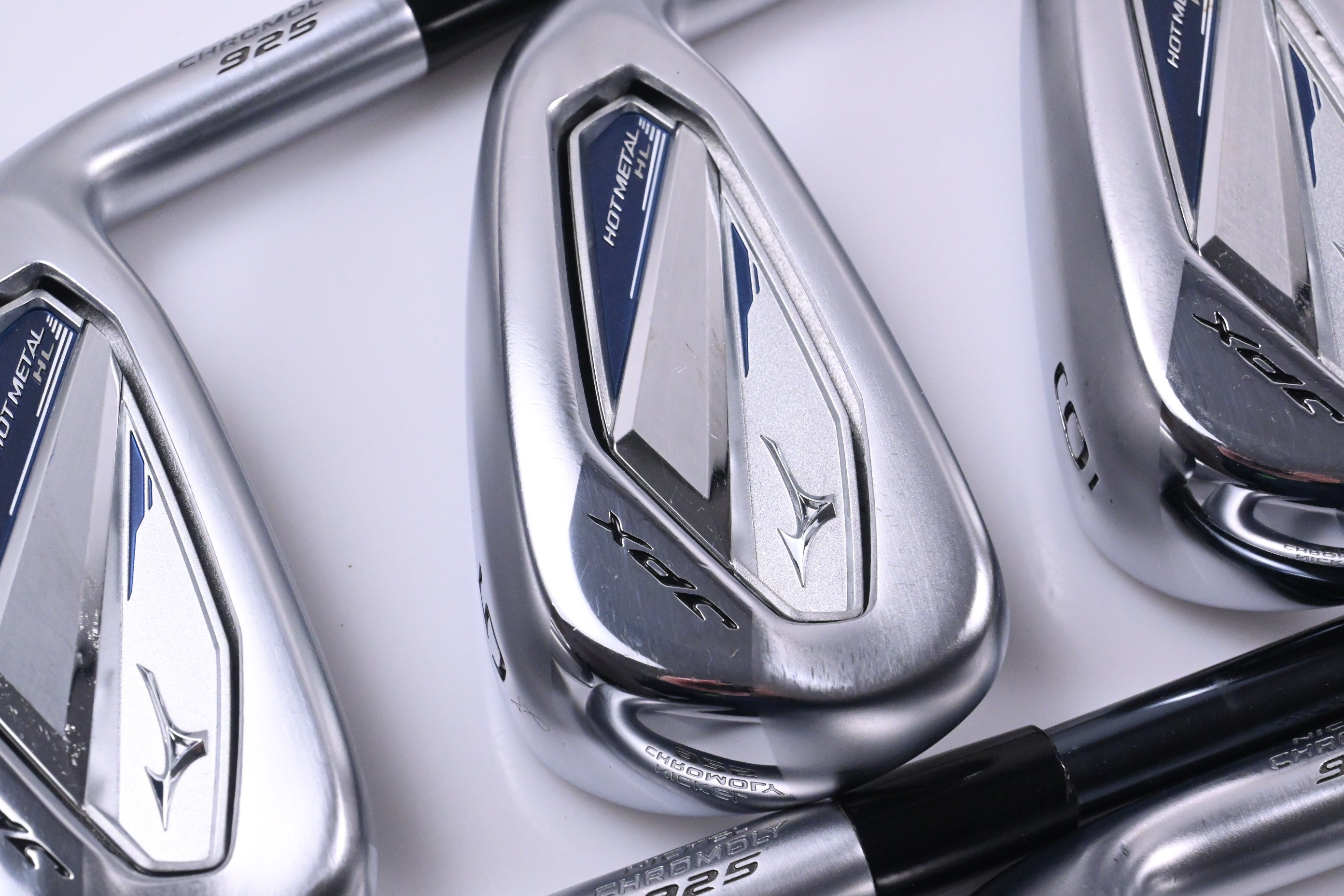 Mizuno JPX 925 Hot Metal HL Irons / 4-PW+GW / Senior Flex UST Recoil Dart ESX 60