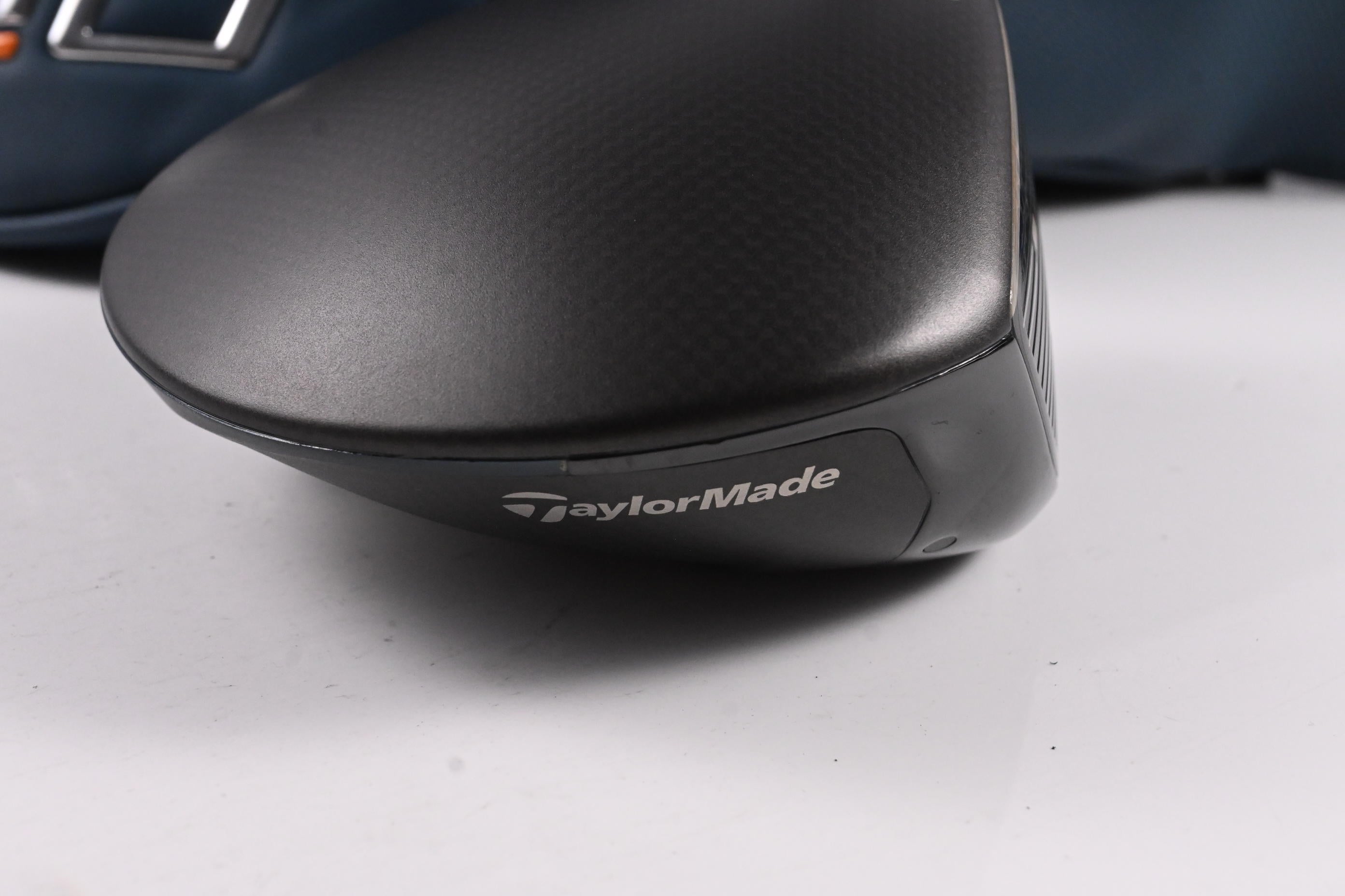 Taylormade Qi4D LS Driver / 9 Degree / X-Flex Reax Red 60 Shaft