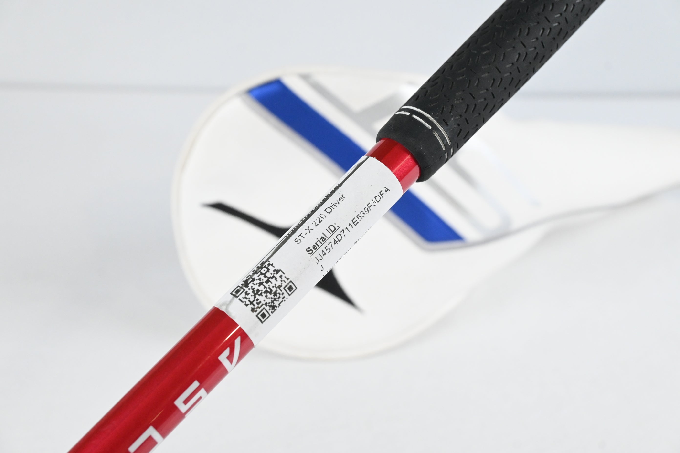 Mizuno ST-X 220 Driver (2022) / 10.5 Degree / Stiff Flex Aldila Ascent 50 Shaft