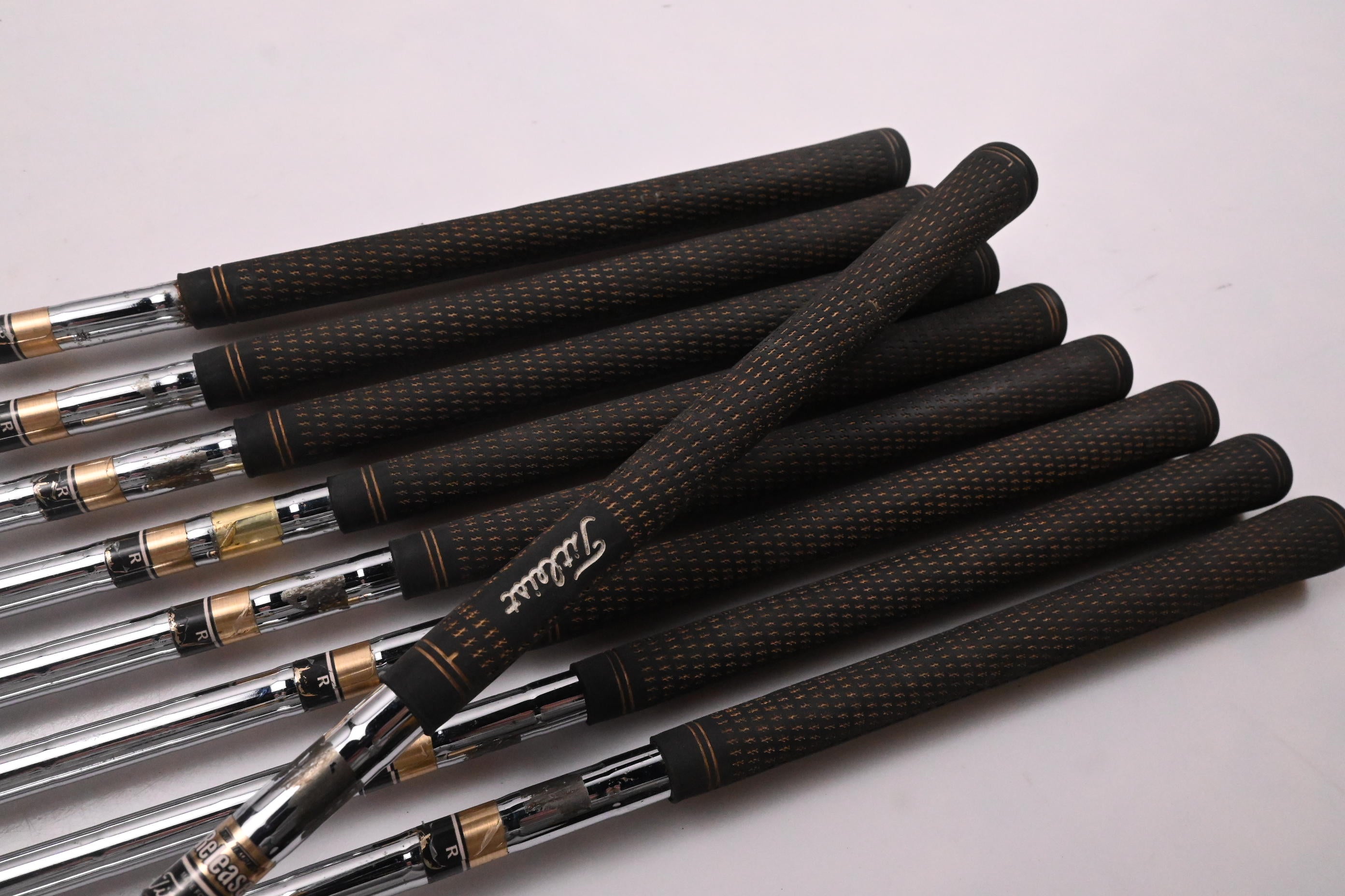 Titleist DCI 981 SL Irons / 3-PW+SW / Regular Flex Release Shafts