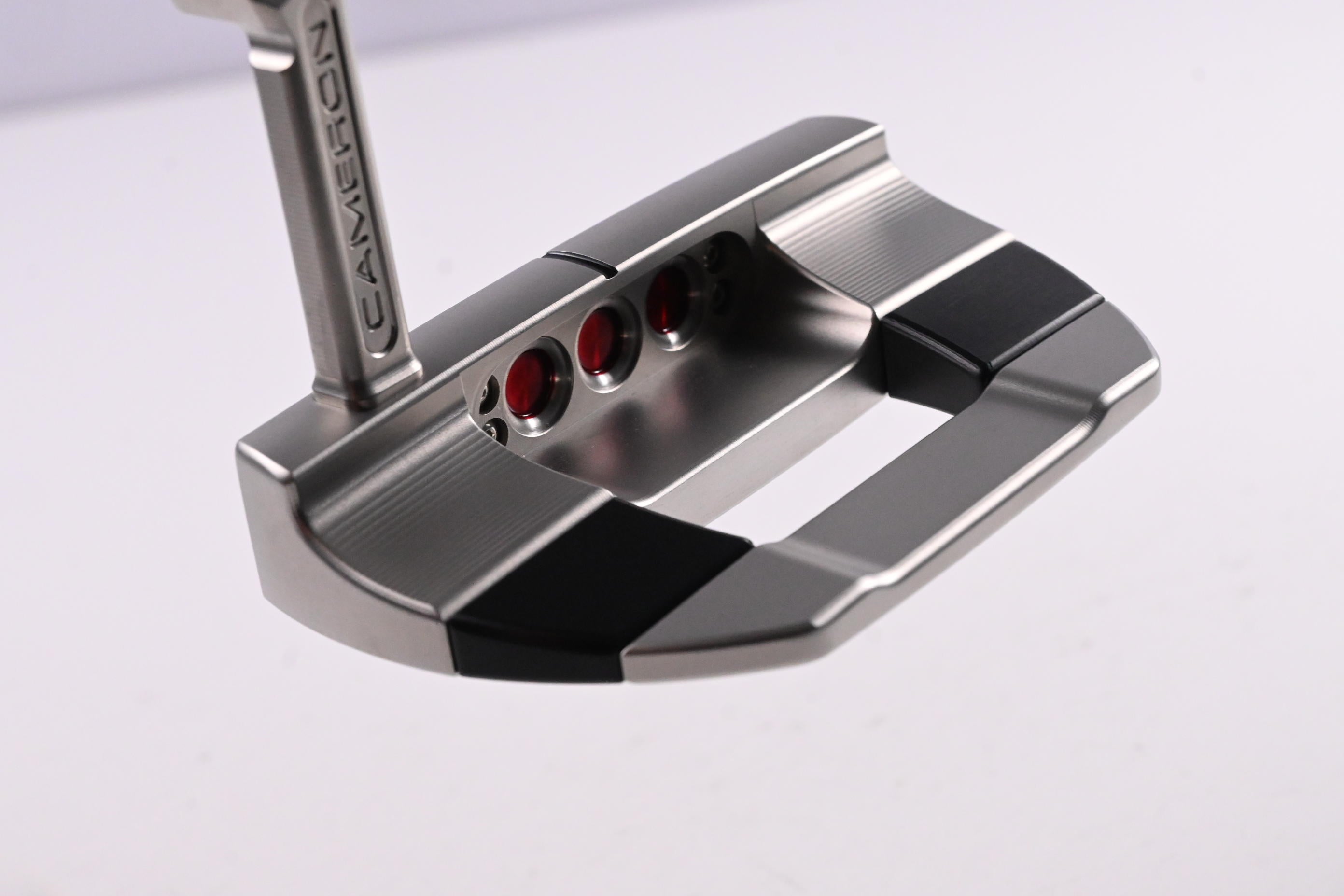 Scotty Cameron 2025 Studio Style Fastback 2 Putter / 35 Inch