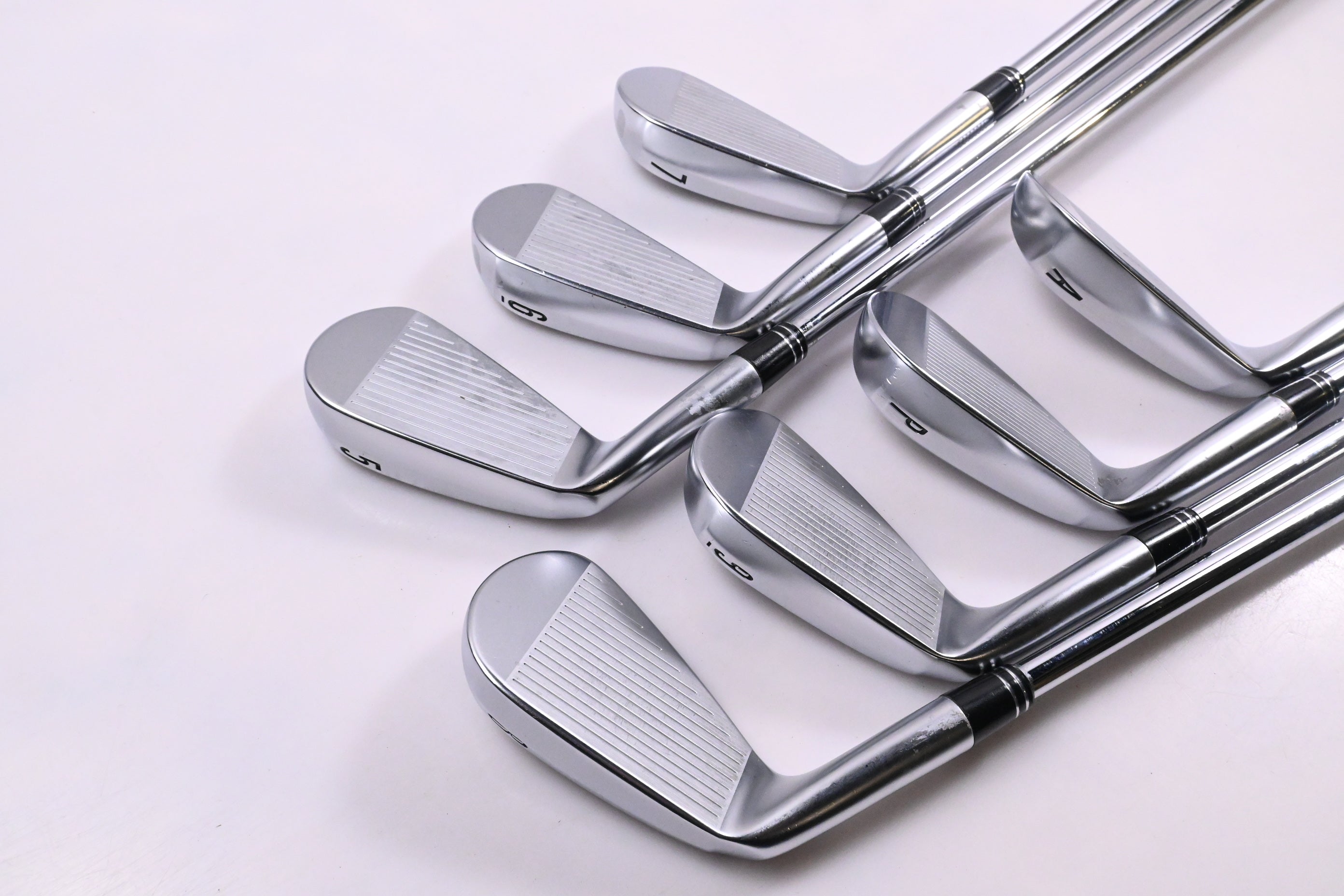 Srixon ZXi5 Irons / 5-PW+GW / Stiff Flex Project X Shafts