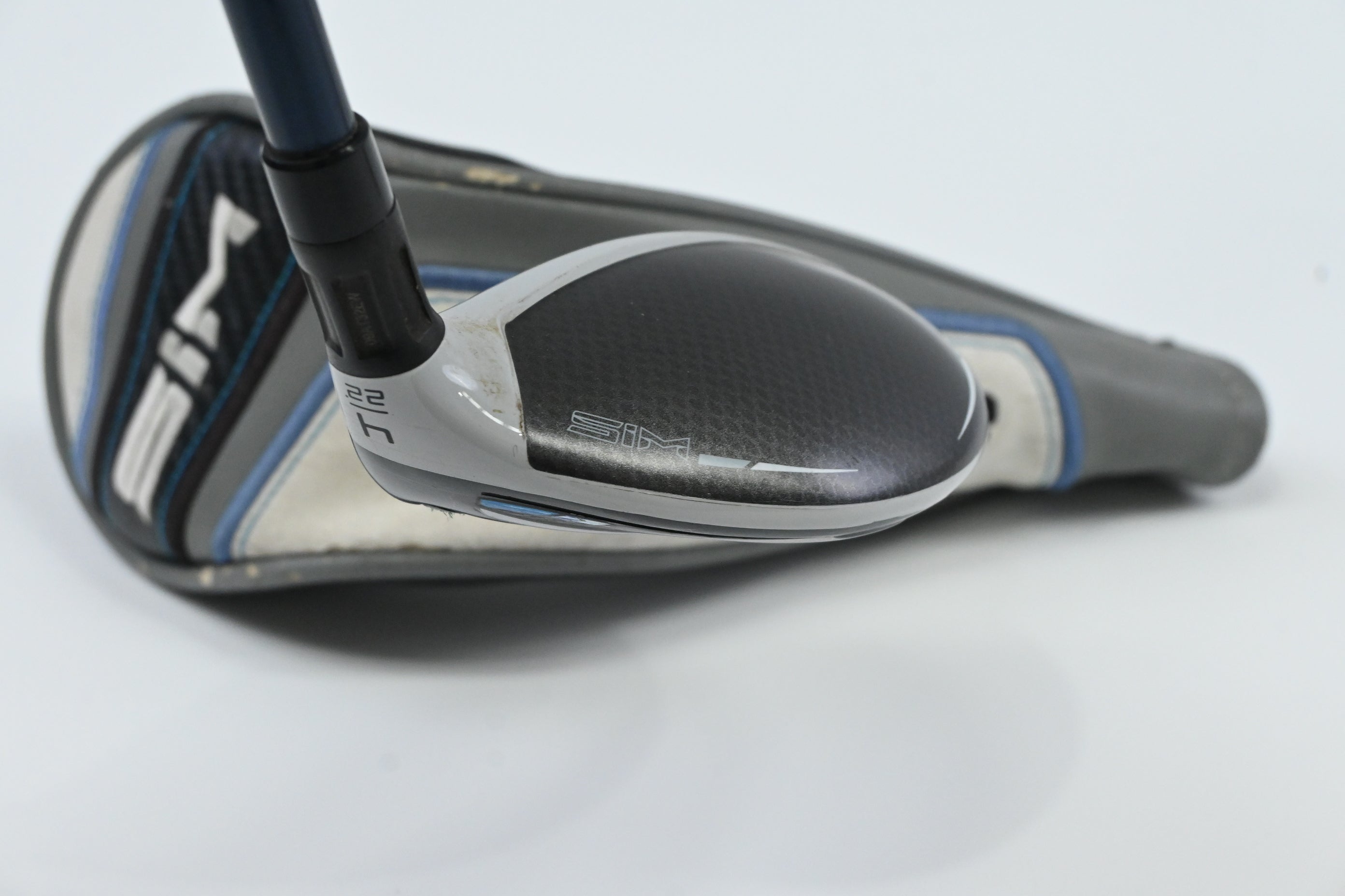 Taylormade SIM Max # 4 Hybrid / 23 Degree / Regular Flex Fujikura Ventus Blue 6