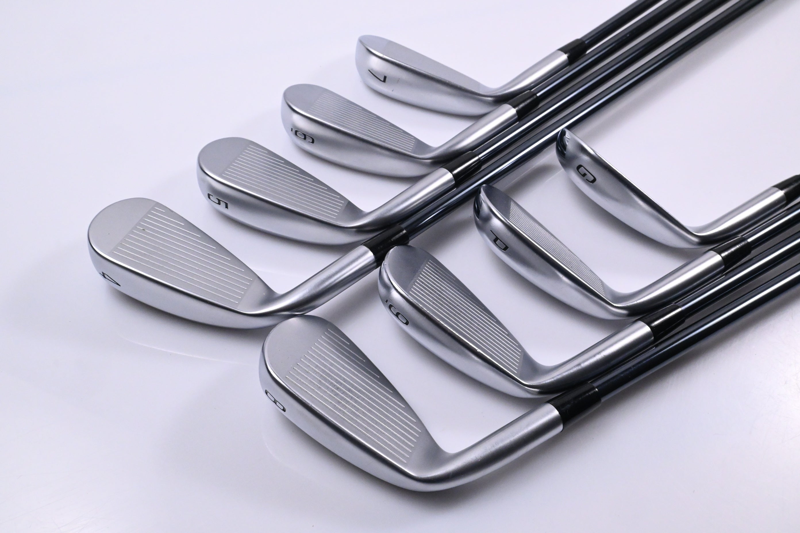 Mizuno JPX 925 Hot Metal HL Irons / 4-PW+GW / Senior Flex UST Recoil Dart ESX 60