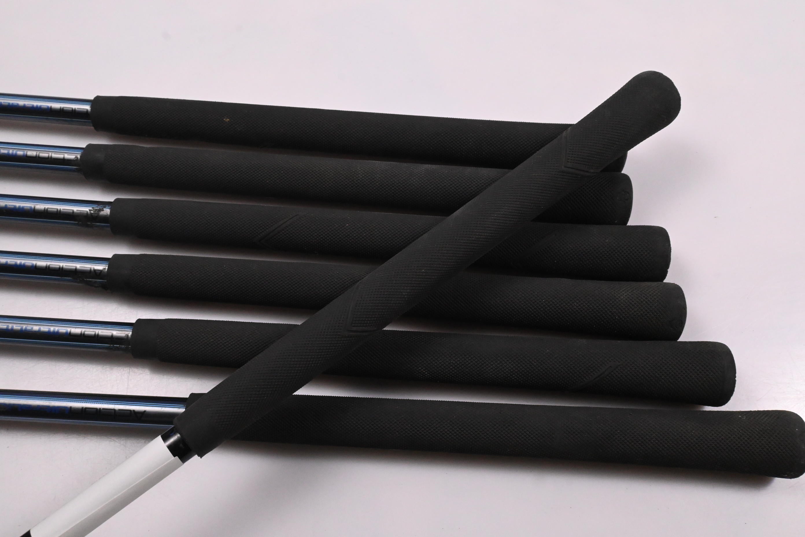 Cleveland HB3 Irons / 4-PW / Regular Flex Cleveland 65 Shafts
