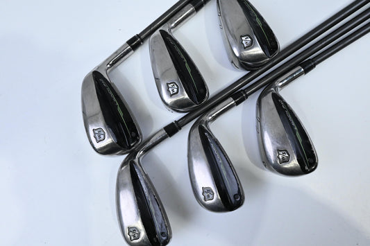 Wilson Launch Pad 2022 Irons / 5-PW / Regular Flex Evenflow 65 Shafts