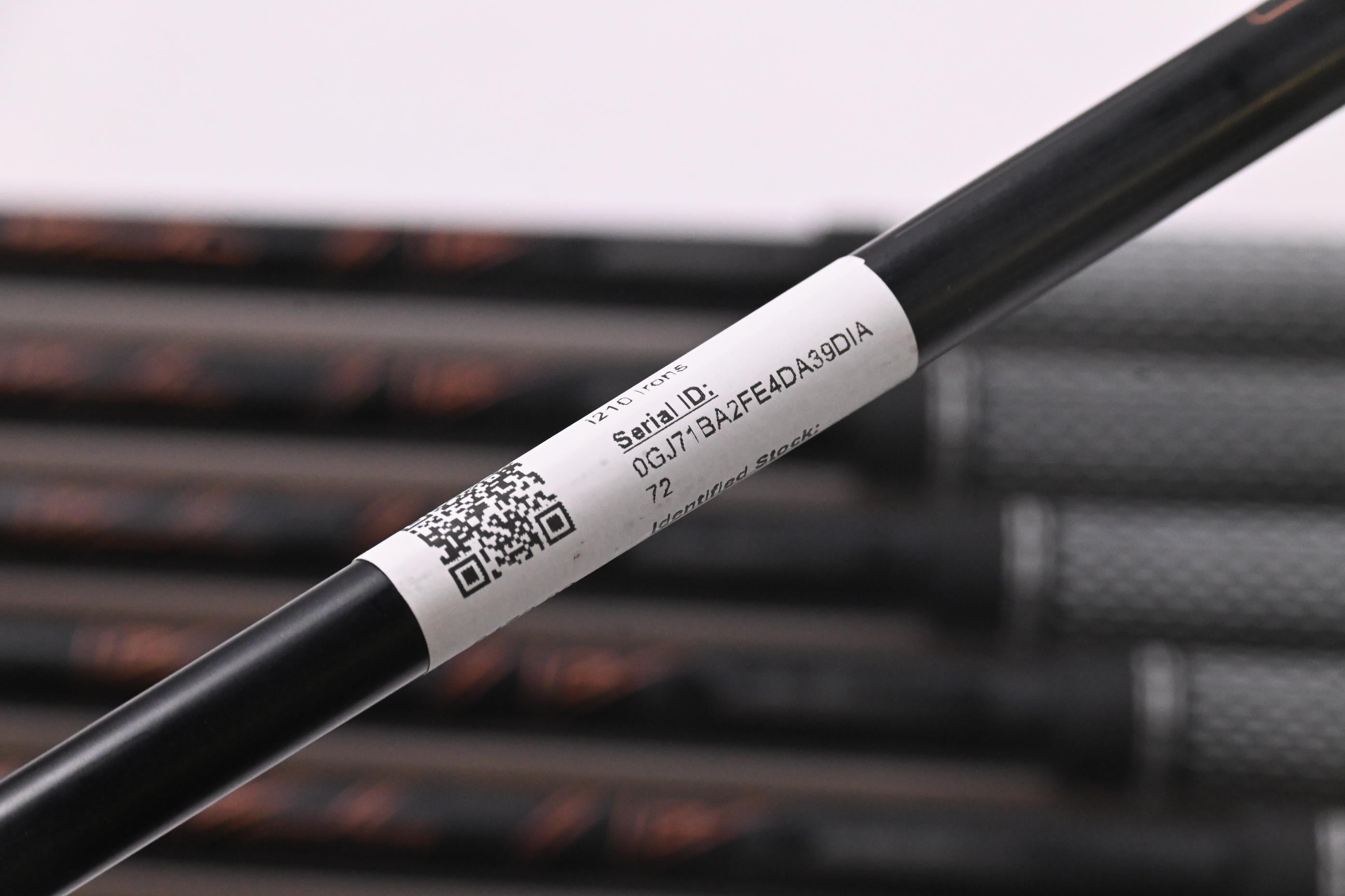 Ping i210 Irons / 5-PW+GW / Black Dot / Regular Flex Ping Alta CB Shafts