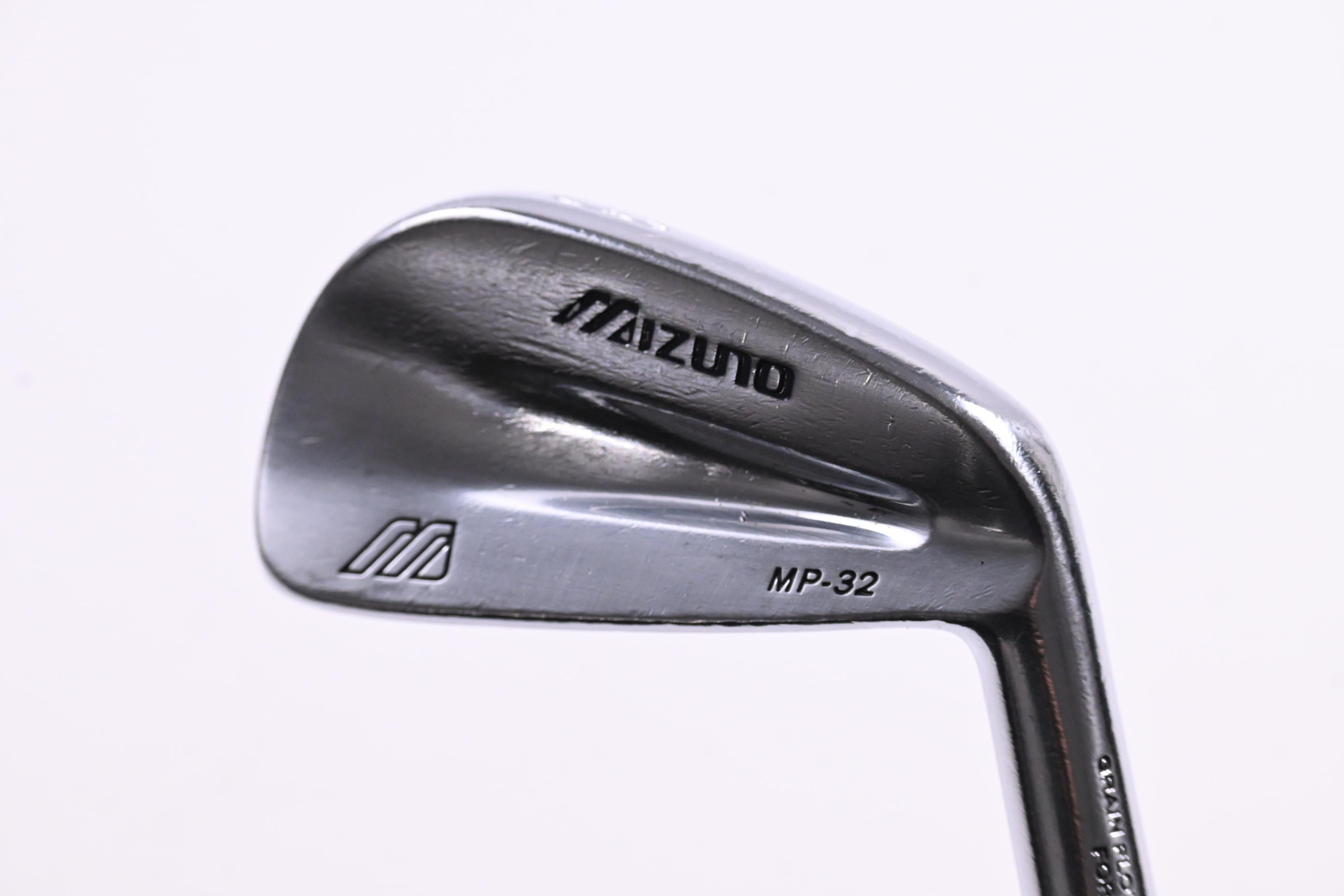 Mizuno MP-32 #3 Iron / 21 Degree / Regular Flex Dynamic Gold R300 Shaft