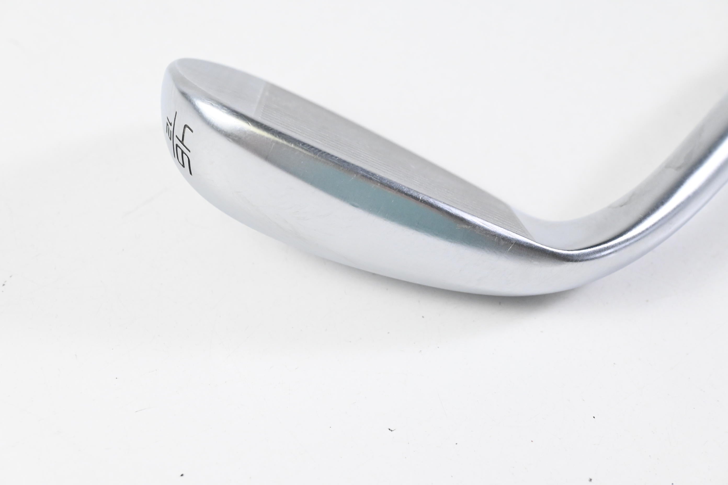 Cleveland CBX 4 Zipcore Pitching Wedge / 46 Degree / Wedge Flex KBS HI-REV 2.0