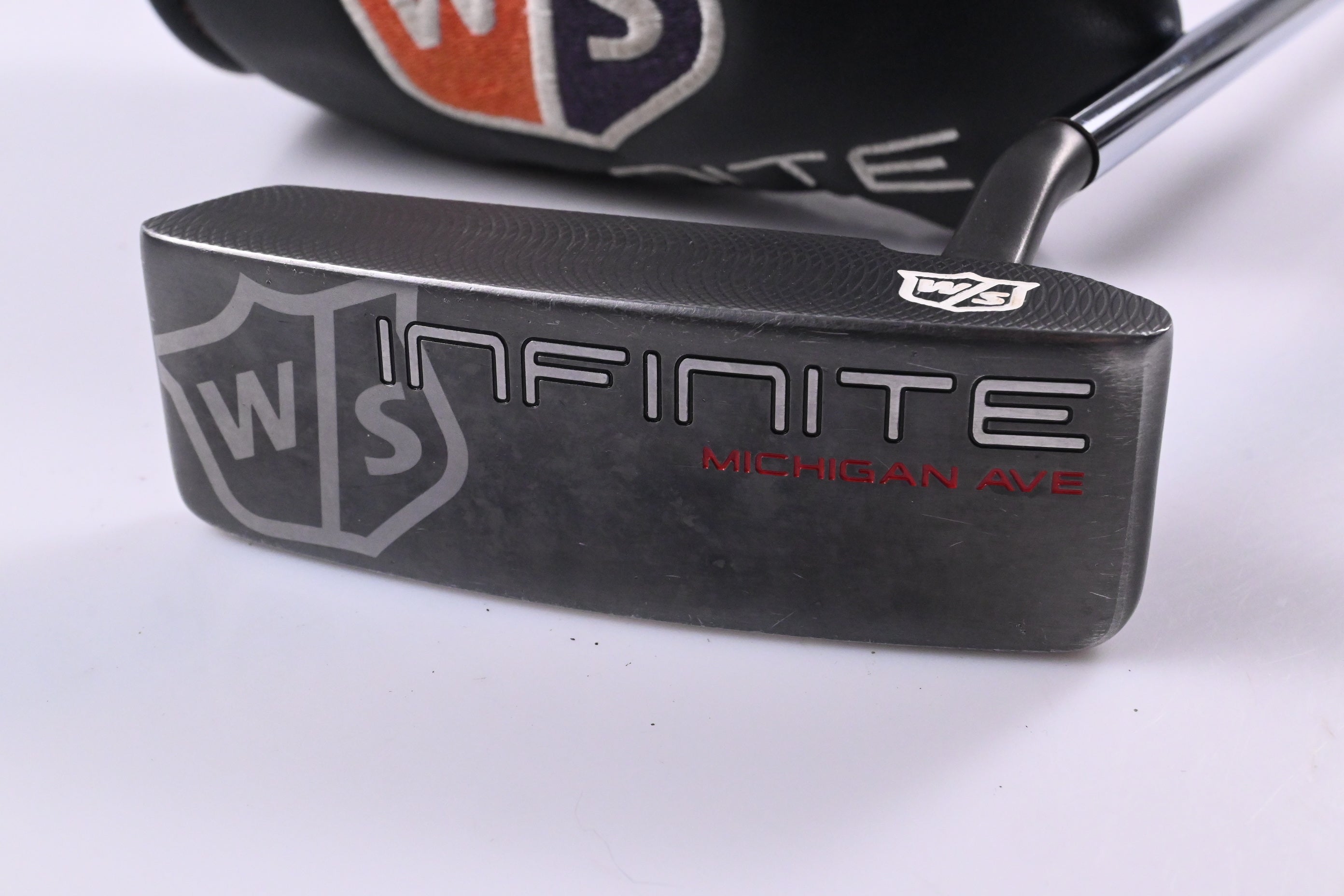 Wilson Infinite Michigan Ave 2018 Putter / 34 Inch