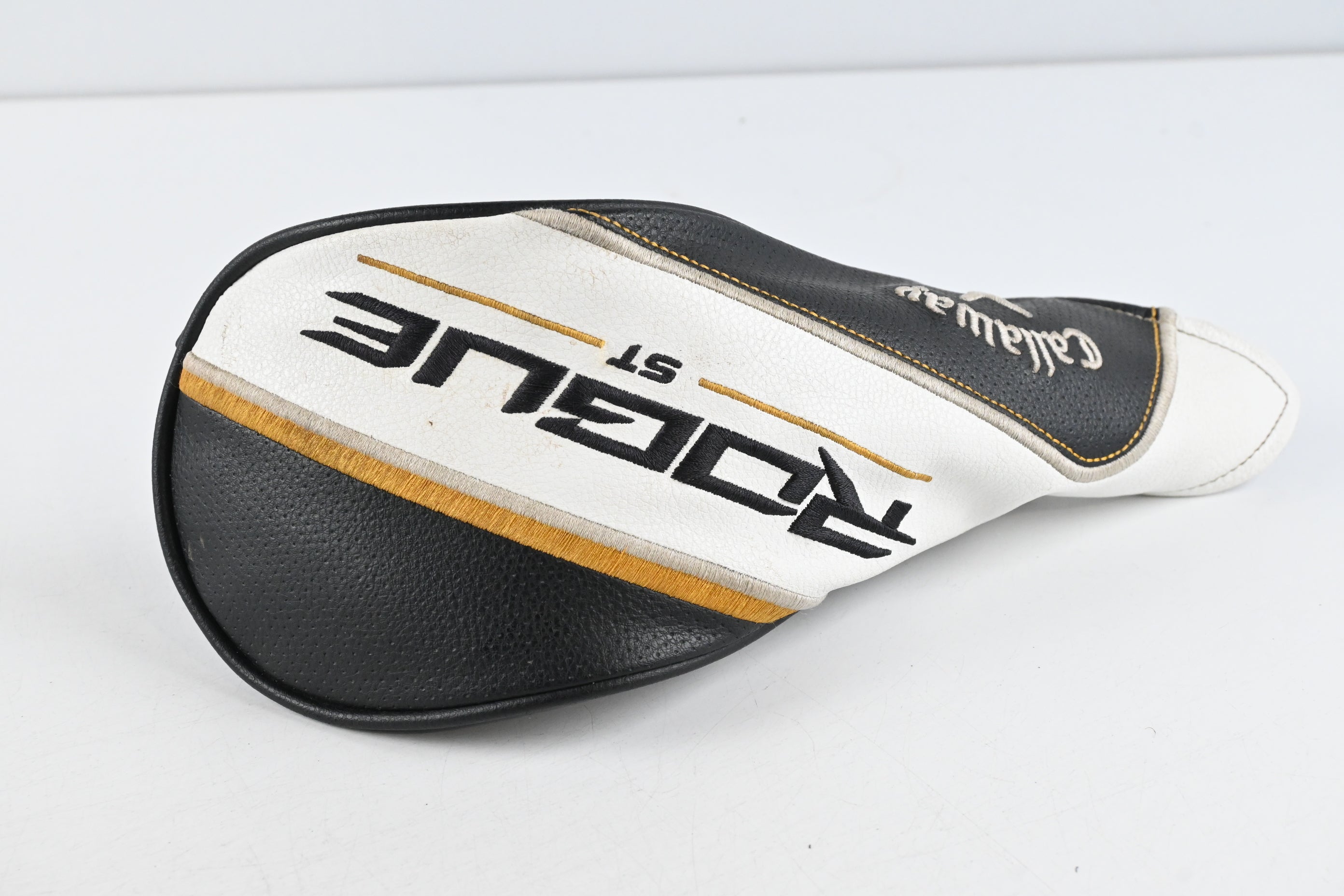 Callaway Rogue ST Max D #3 Wood / 16 Degree / Regular Flex Project X Cypher 50