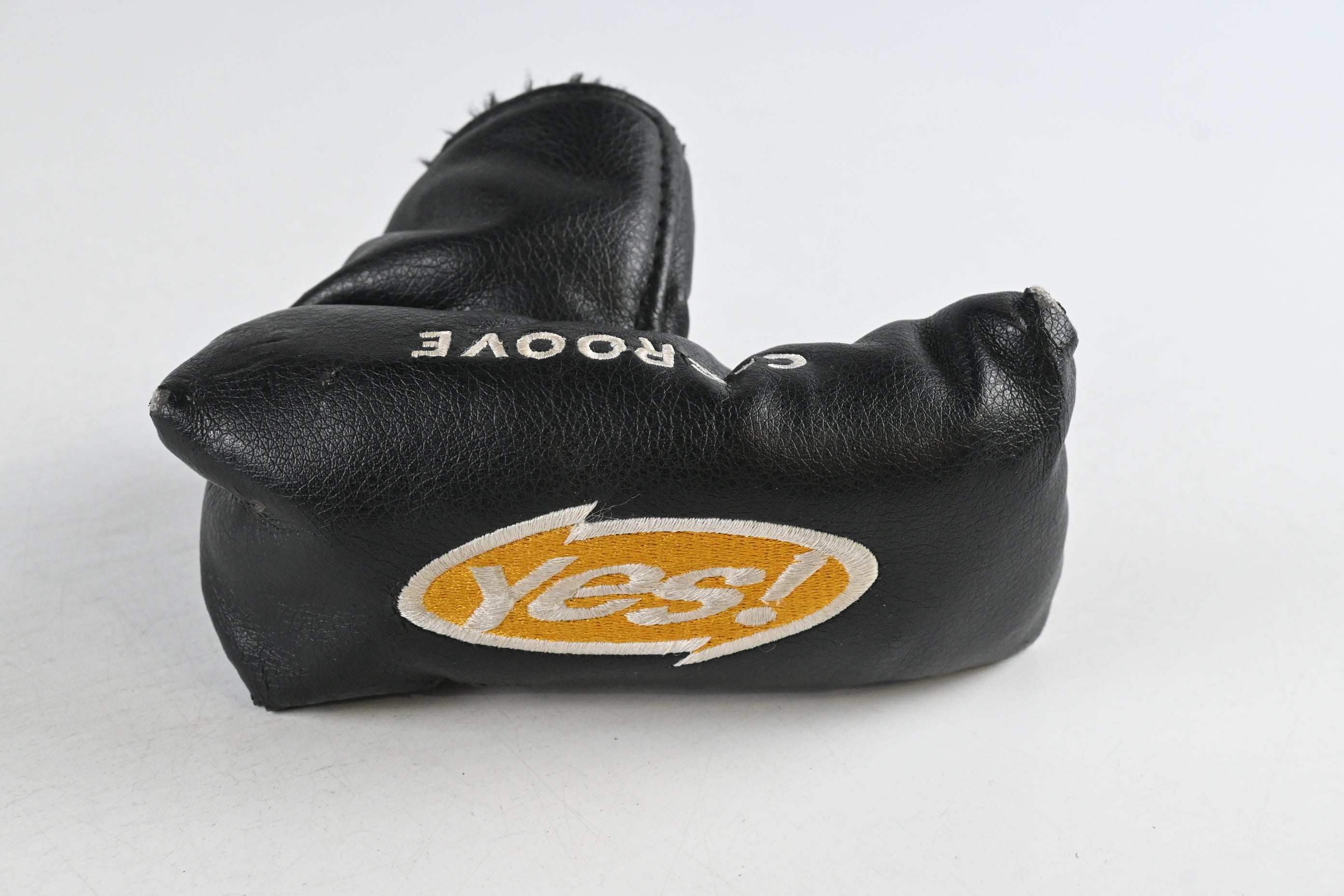 Yes! C-Groove Donna Putter / 32 Inch