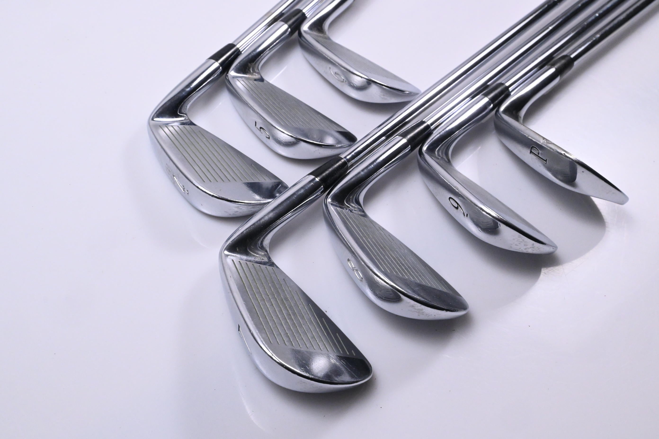 Mizuno MP-60 Irons / 4-PW / Regular Flex Dynamic Gold R300 Shafts