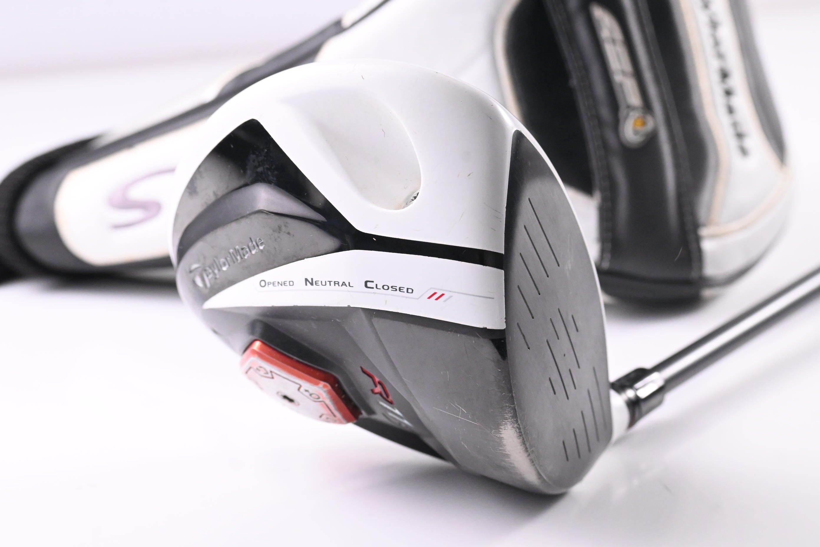 Taylormade R11S Driver / 10.5 Degree / Regular Flex Aldila RIP Phenom 60 Shaft
