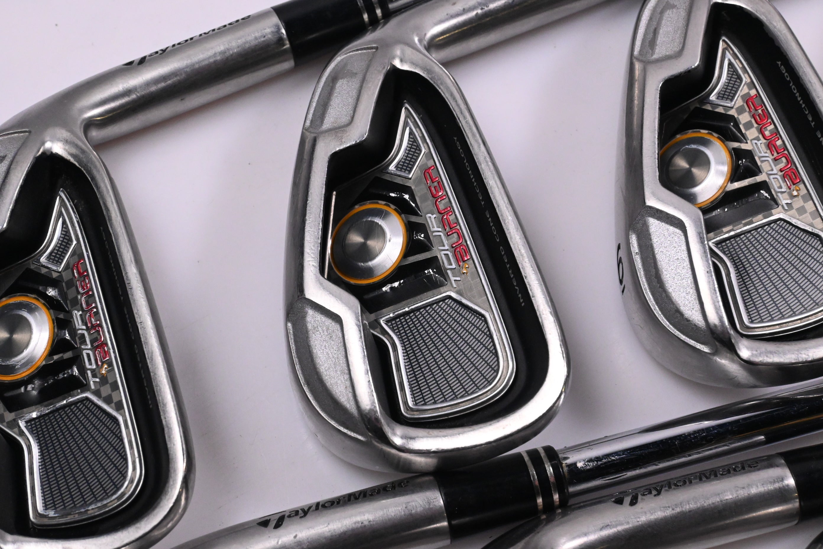 Taylormade Tour Burner Irons / 4-PW+SW / Regular Flex Taylormade 105 Shafts
