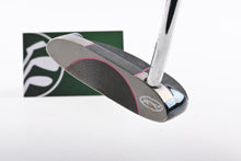 Load image into Gallery viewer, Yes! C-Groove Victoria II Single Bend Putter / 34 Inch
