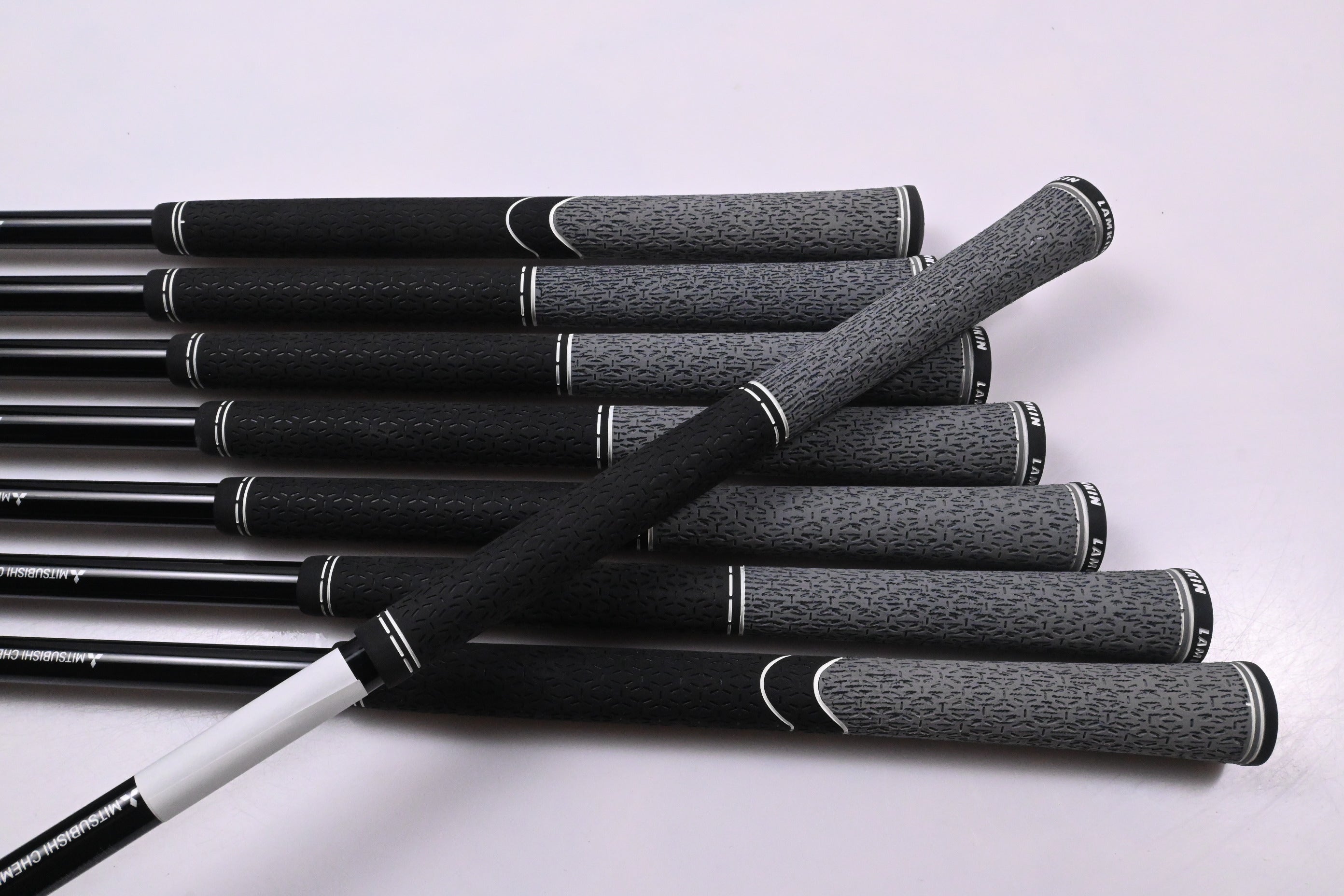 Mizuno JPX 925 Hot Metal Irons / 4-PW+GW / Senior Flex MMT 55 Shafts