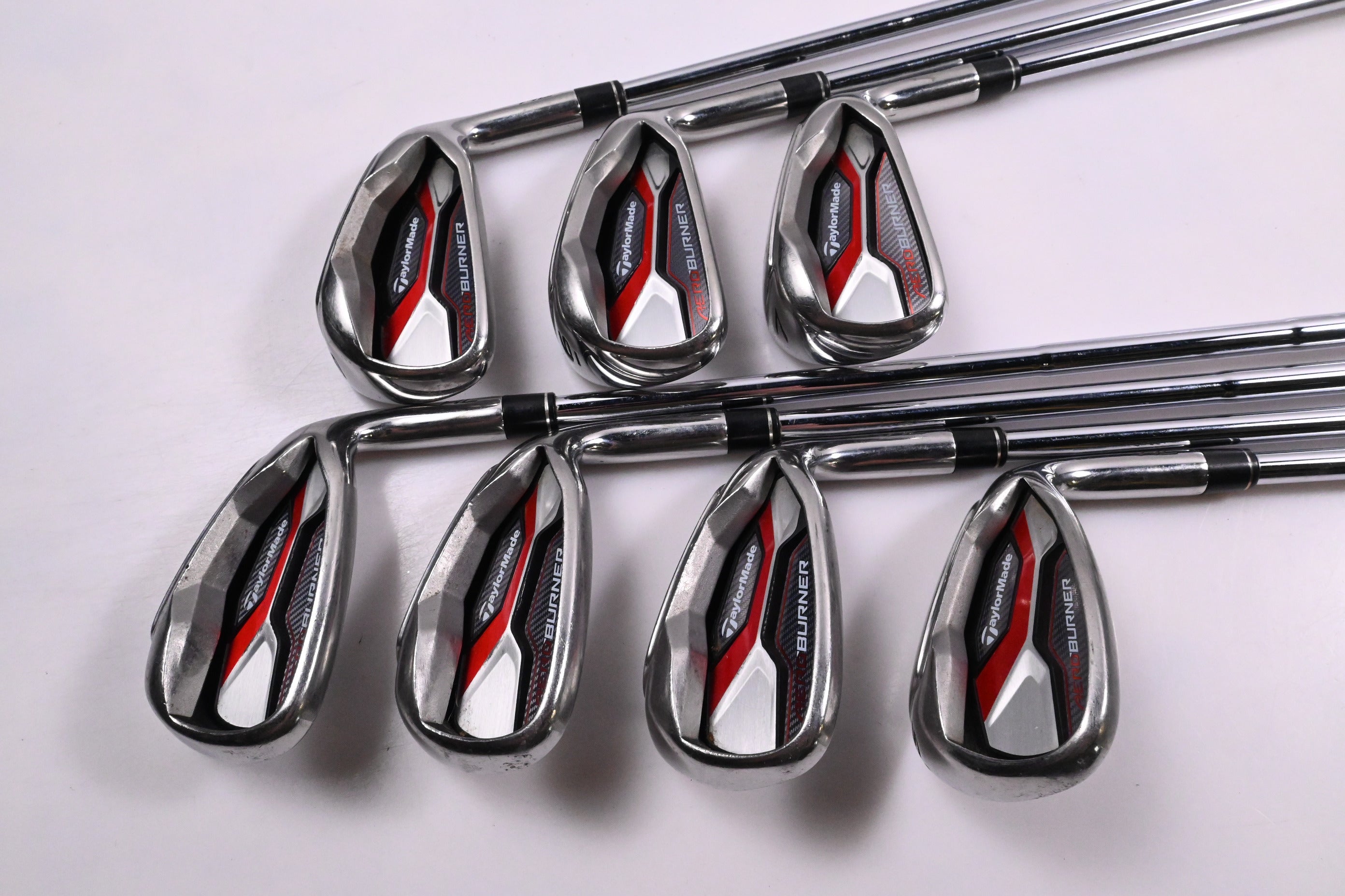 Taylormade Aeroburner Irons / 5-PW+SW / Regular Flex Taylormade Shafts