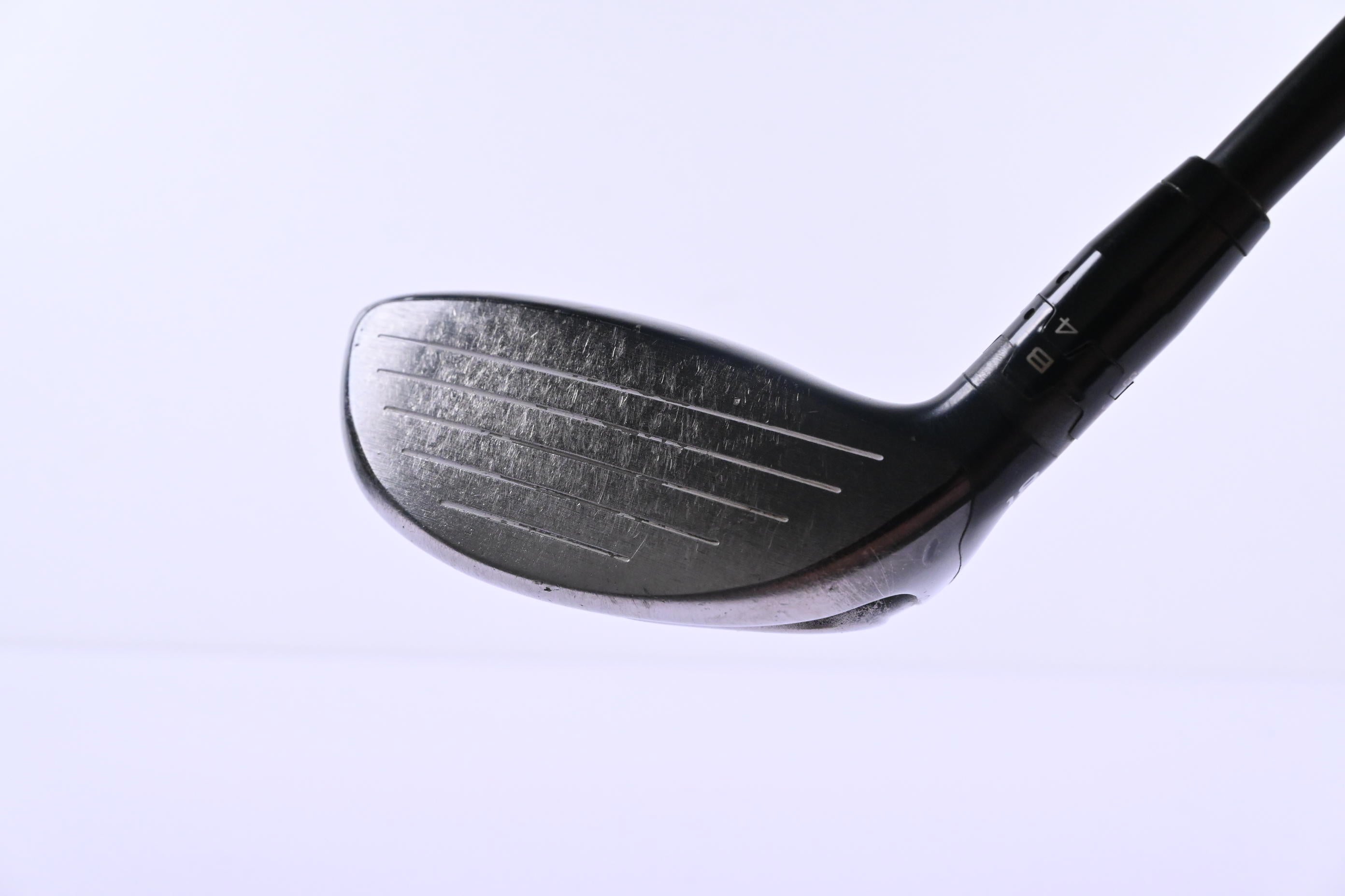 Titleist 915 F #5 Wood / 18 Degree / X-Flex HZRDUS Yellow 76 Shaft