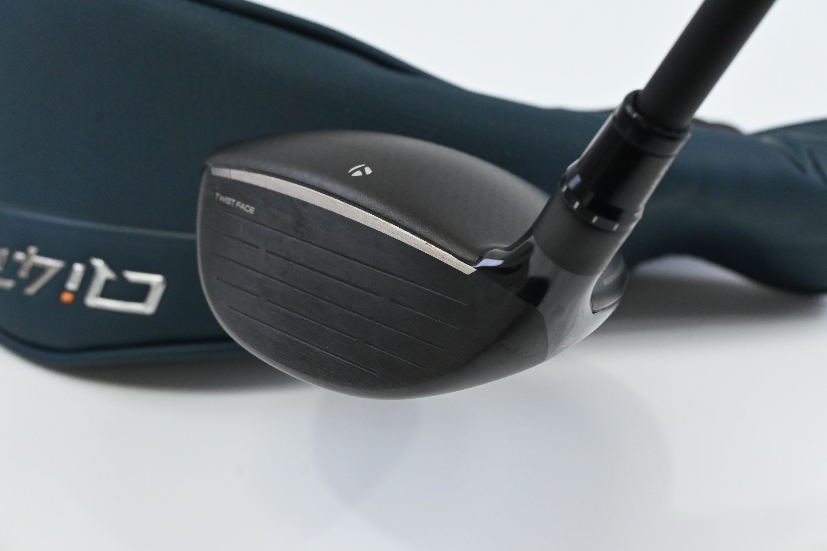 Taylormade Qi4D #5 Wood / 18 Degree / Regular Flex Taylormade Reax White 55