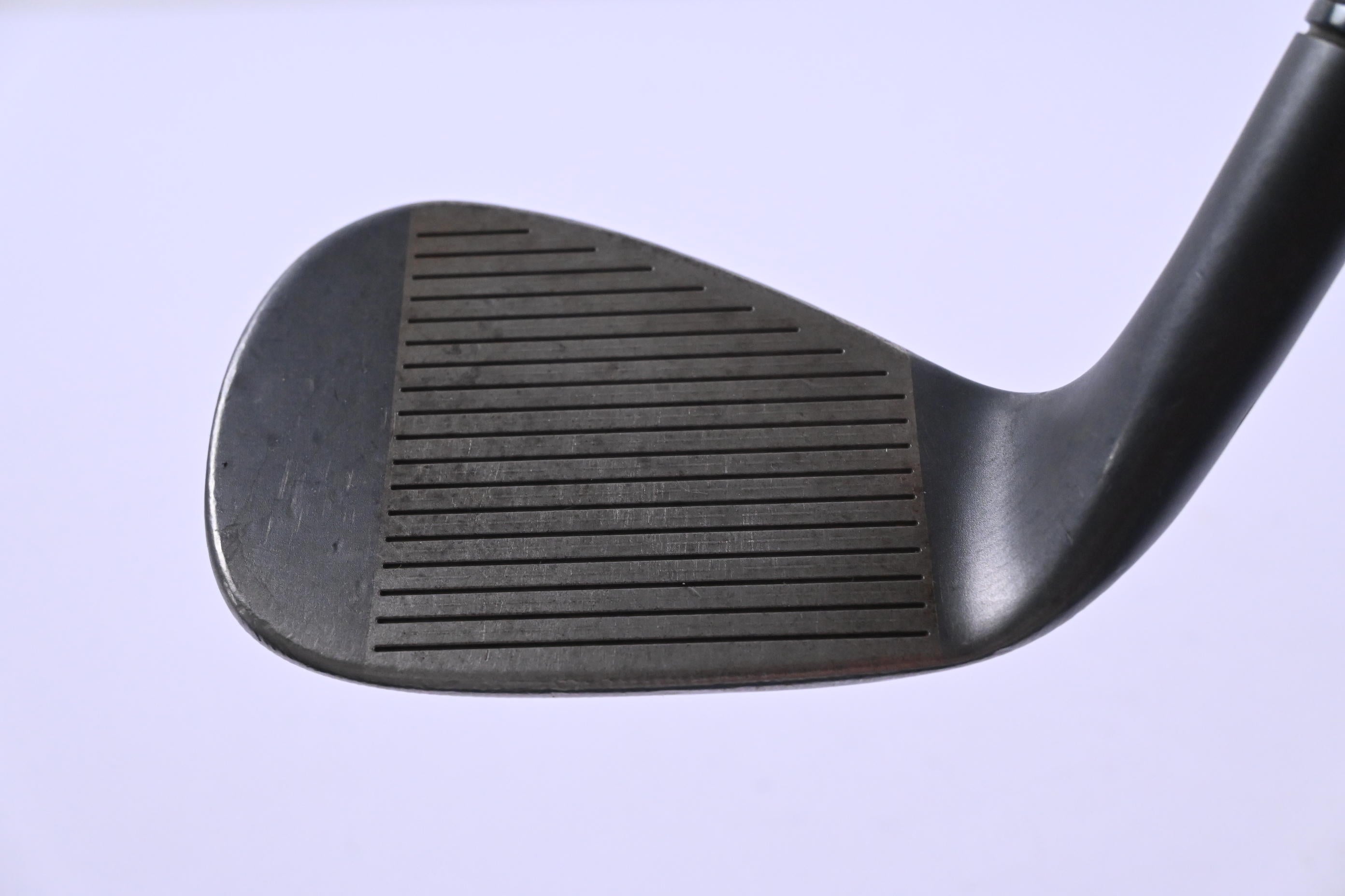 Taylormade Milled Grind 3 Black Gap Wedge / 52 Degree / Stiff Flex Dynamic Gold