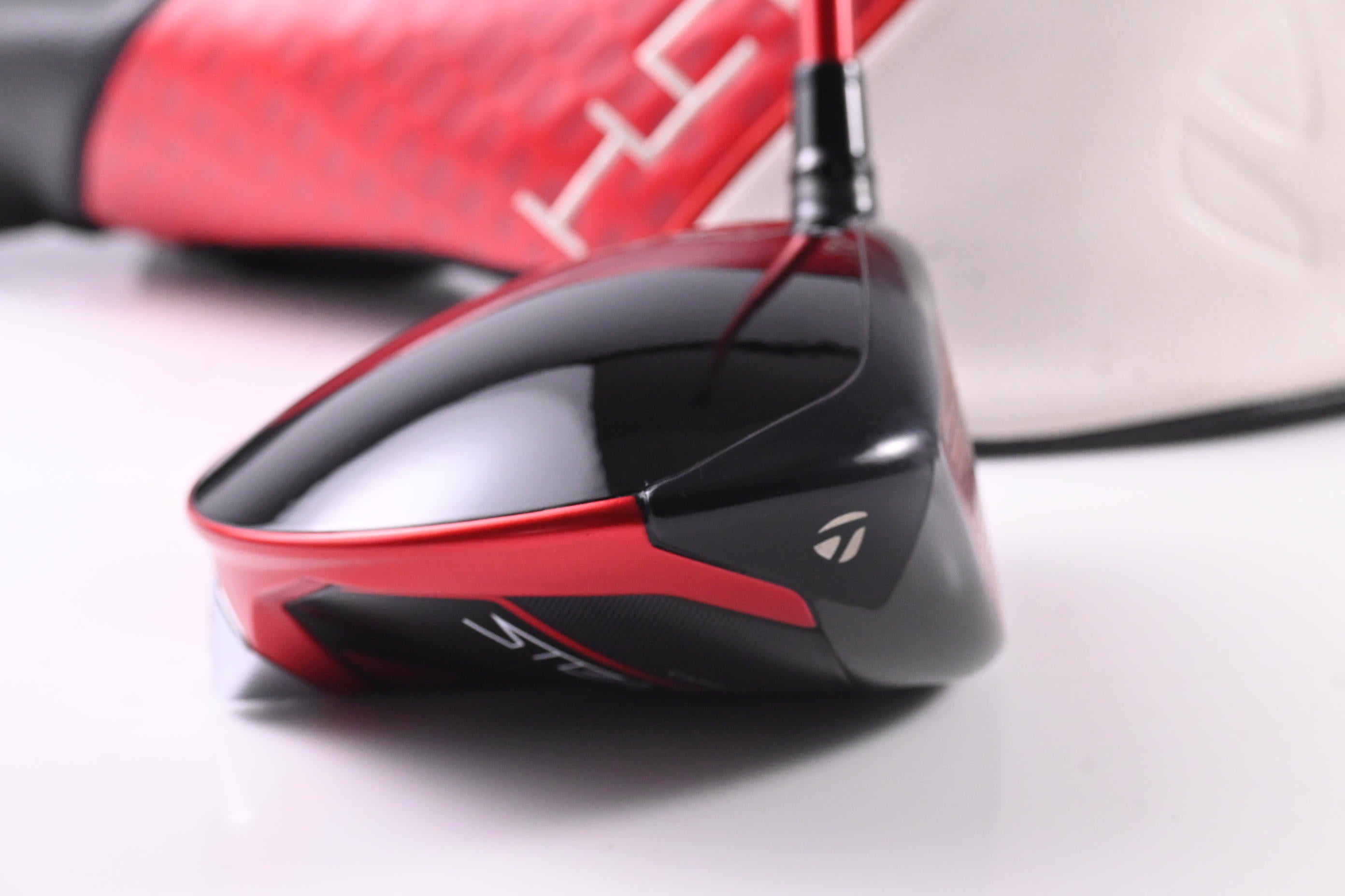 Taylormade Stealth 2 HD Driver / 10.5 Degree / Regular Flex Speeder NX Red 50