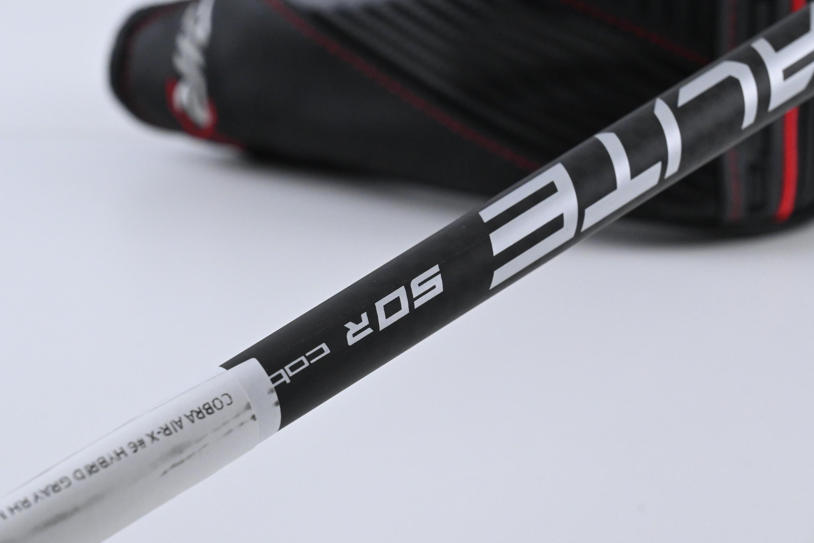 Cobra Air-X #6 Hybrid / 28 Degree / Regular Flex Cobra Ultralite 50 Shaft