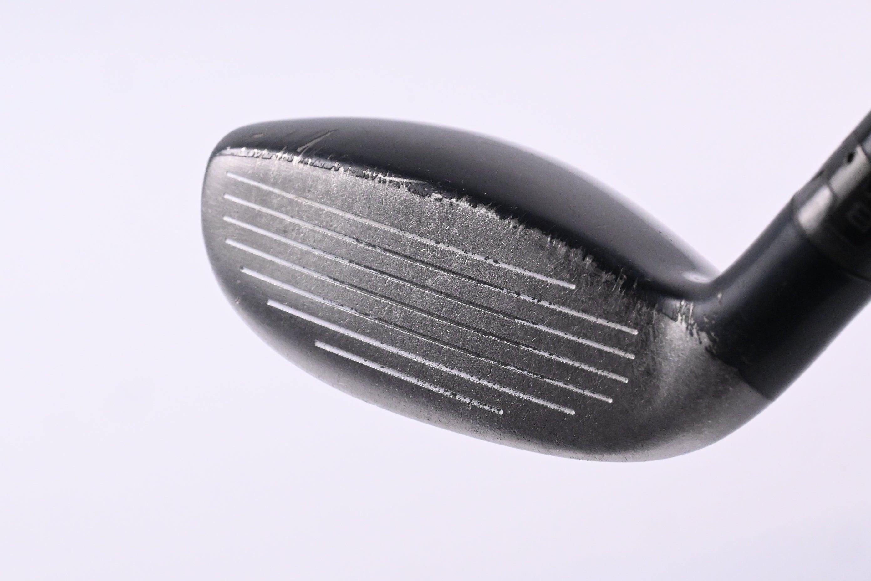 Titleist 910H #3 Hybrid / 19 Degree / Stiff Flex Diamana Kai'li Blue 80 Shaft