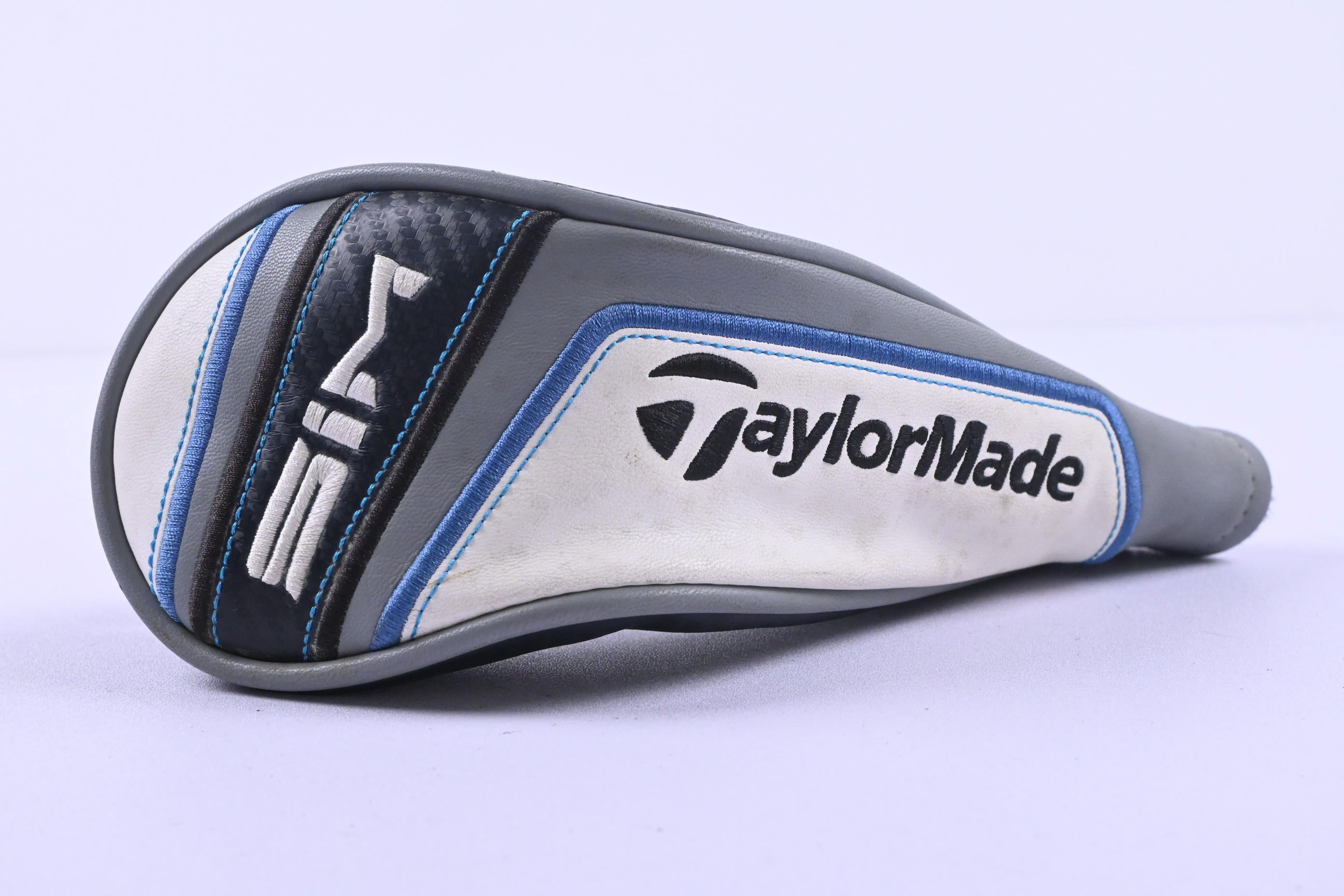 Taylormade SIM Max #3 Hybrid / 19 Degree / Stiff Flex Fujikura Ventus Blue 7
