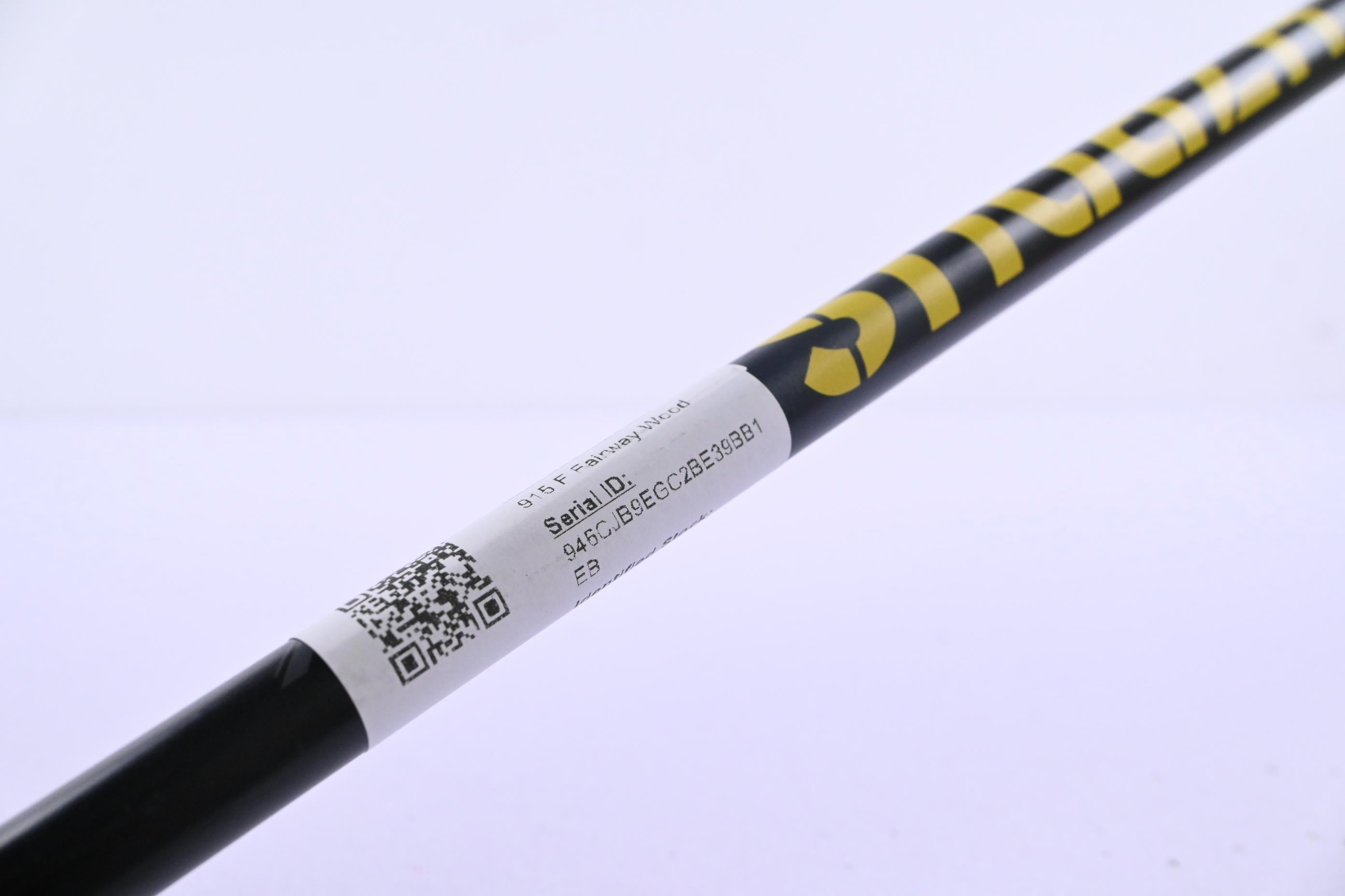 Titleist 915 F #5 Wood / 18 Degree / X-Flex HZRDUS Yellow 76 Shaft